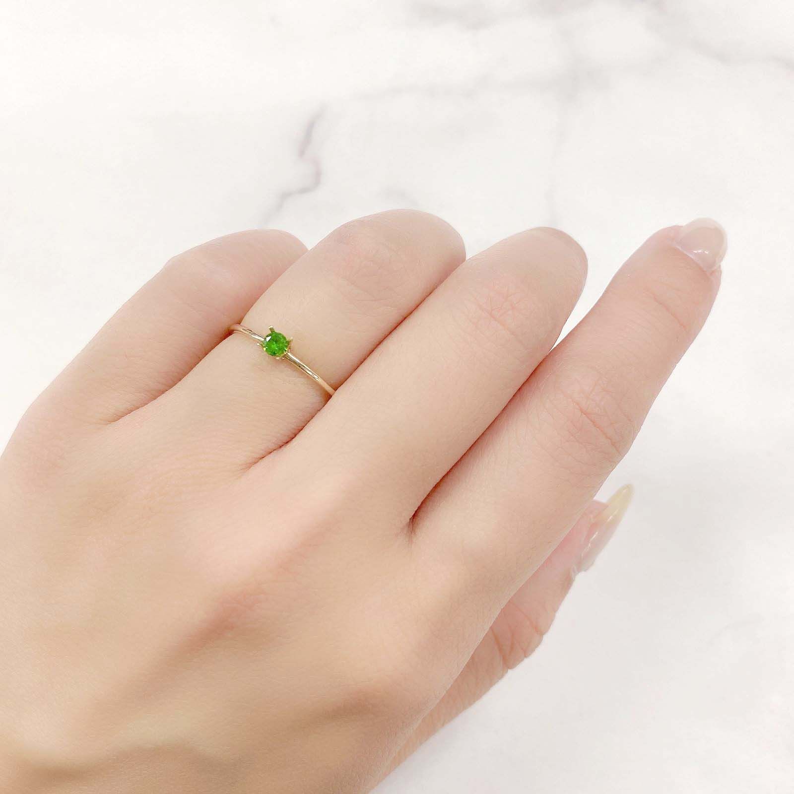 デマントイドガーネット(宝石名デマントイド・ガーネット)ロシア産 0.122ct ソ付(彩珠)[230622497]3x3mm前後