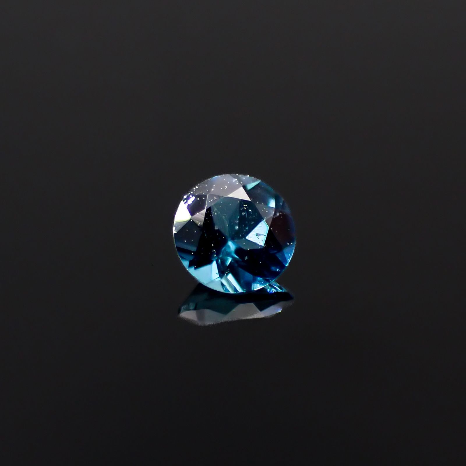 ブルートルマリン ブラジル産 0.14ct[240628018]3.4x3.4mm前後