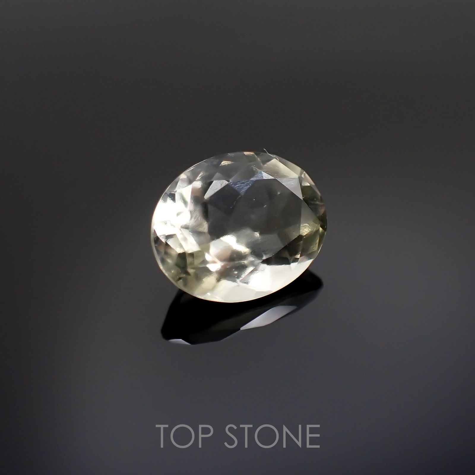 リビアングラス(宝石名インパクトガラス(衝撃溶融ガラス))エジプト・リビア砂漠産 1.84ct 識別済[211213791]10x7.9mm前後