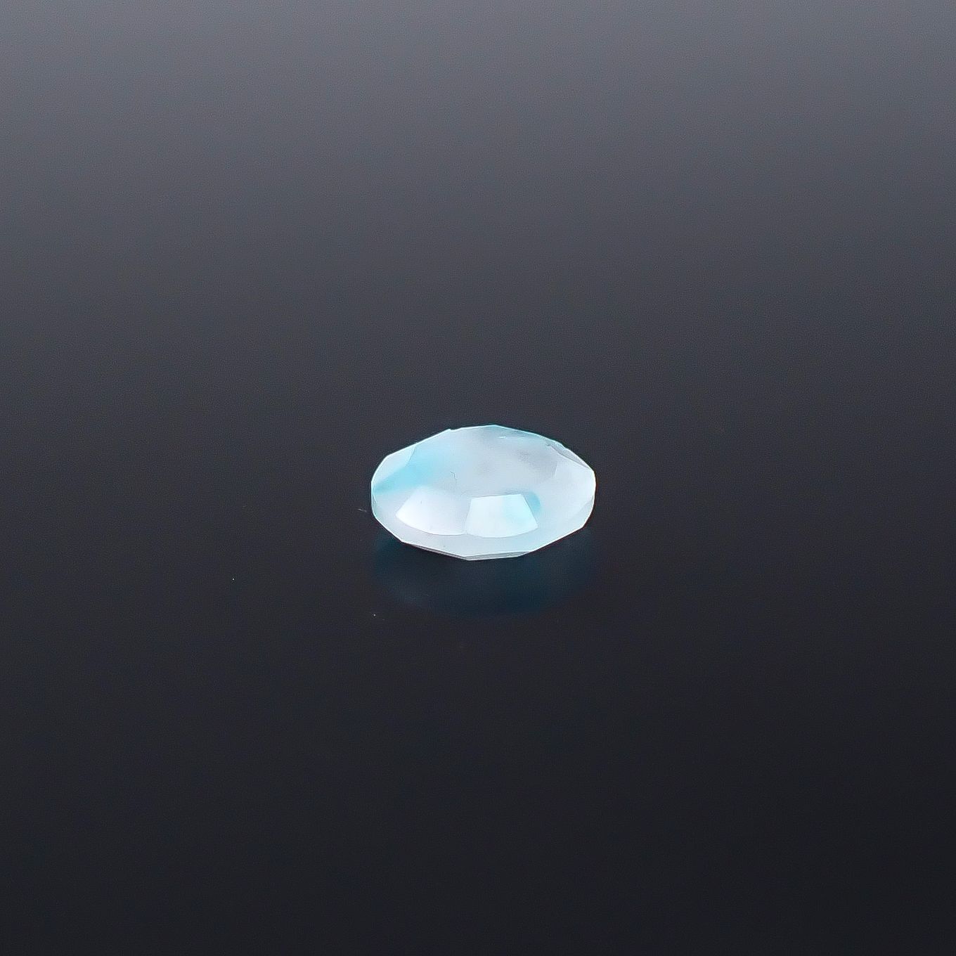 ◇リバーシブル◇パライバトルマリンインクォーツ ブラジル産 0.36ct / 5.1x5.1mm前後 [251231451]