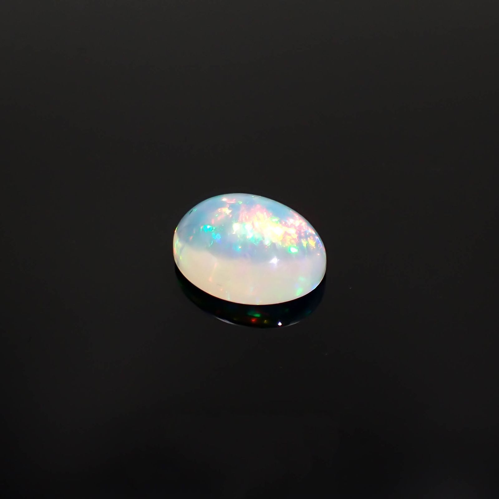 エチオピアオパール エチオピア産 1.95ct / 11.1x8.9mm前後 [230321039]