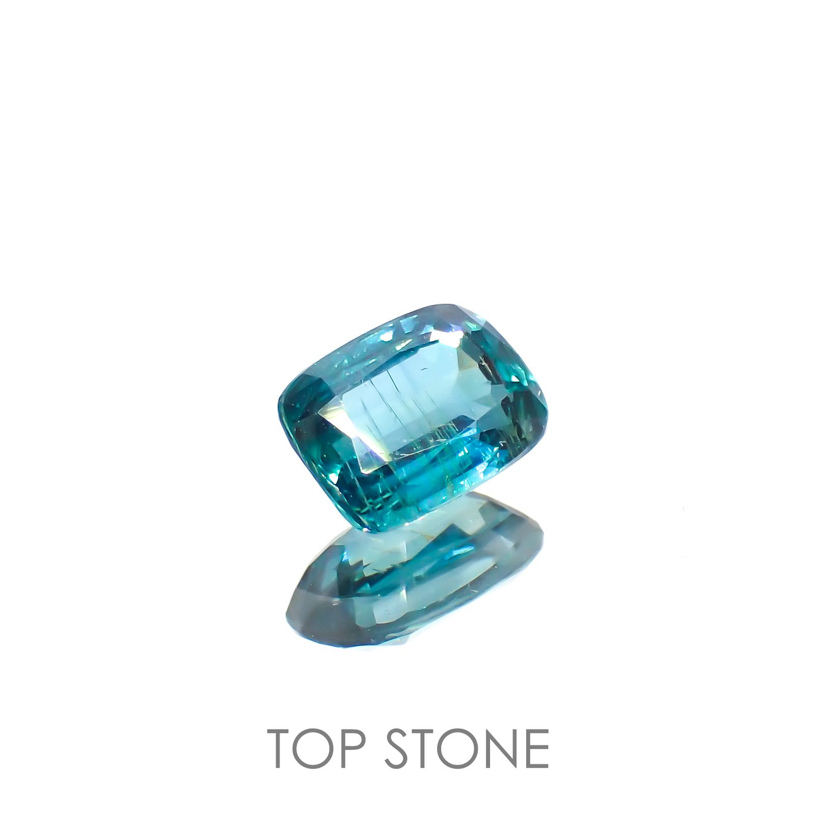 オーシャンブルーカイヤナイト(宝石名カイヤナイト)ネパール産 1.20ct 識別済[220115388]6.9x5.1mm前後
