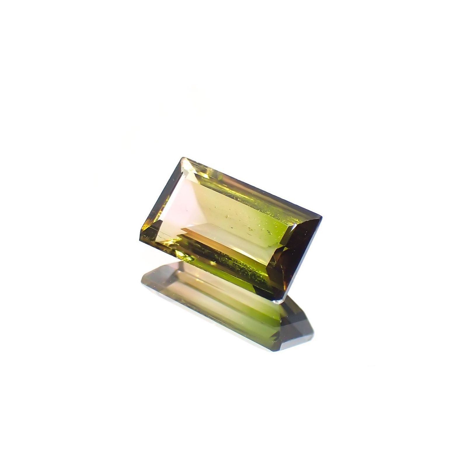 パーティカラートルマリン(宝石名パーティカラード・トルマリン)ブラジル産 1.437ct ソ付(彩珠)[231124213]9.2x5.3mm前後