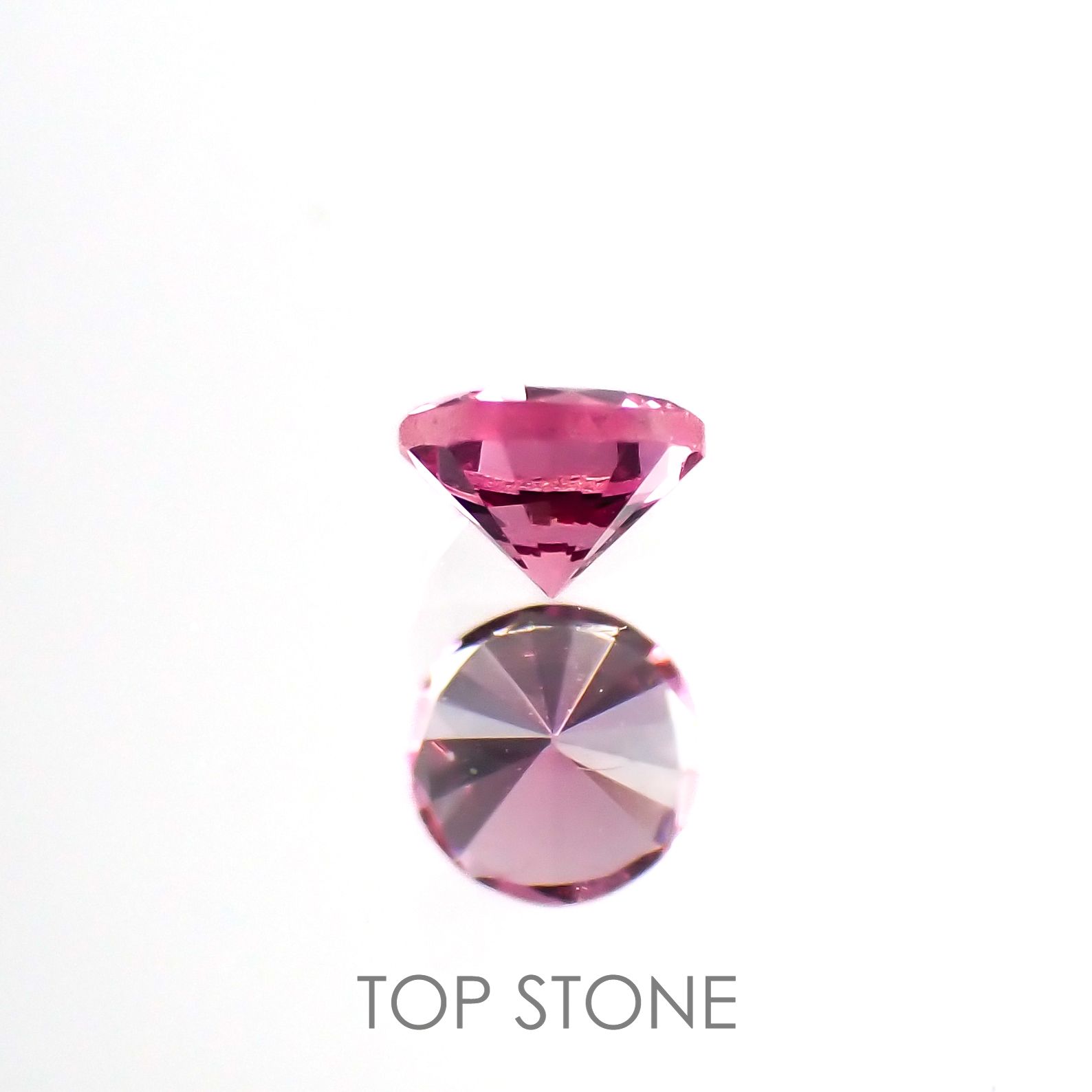 ホットピンクスピネル(宝石名ピンク・スピネル)タンザニア産 0.11ct 識別済[220616598]2.9x2.9mm前後