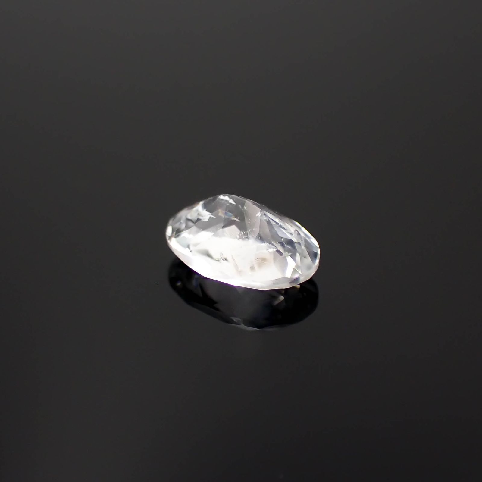 ユークレース(宝石名ユークレース)マダガスカル産 0.48ct 識別済[230722860]6.1x4.3mm前後