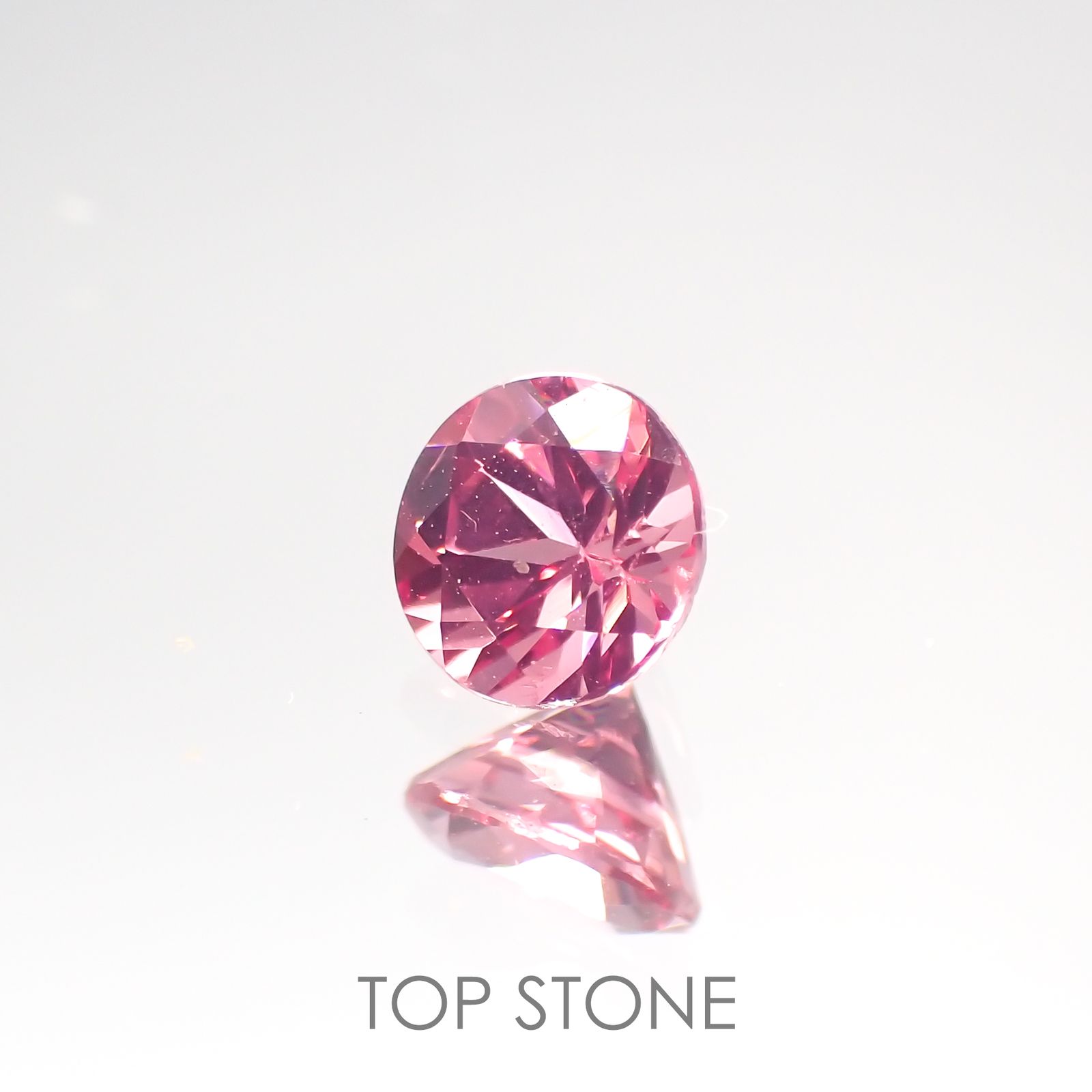 ホットピンクスピネル(宝石名ピンク・スピネル) タンザニア産 0.32ct 識別済[210812585]4×4mm前後