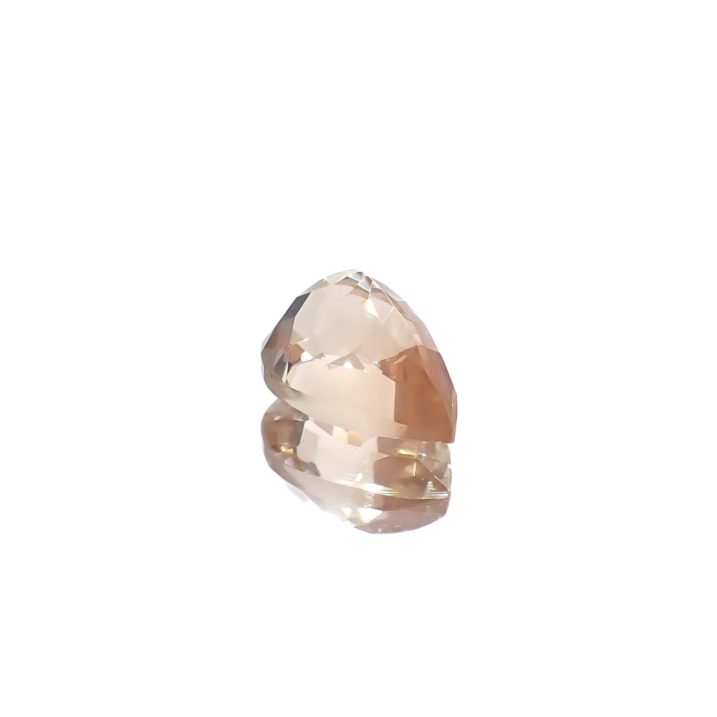 オレゴンサンストーン アメリカ・オレゴン州産 1.29ct[240627879]8.1x6.1mm前後