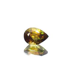 カラーチェンジスフェーン パキスタン産 0.36ct[231224740]5.1x3.5mm前後