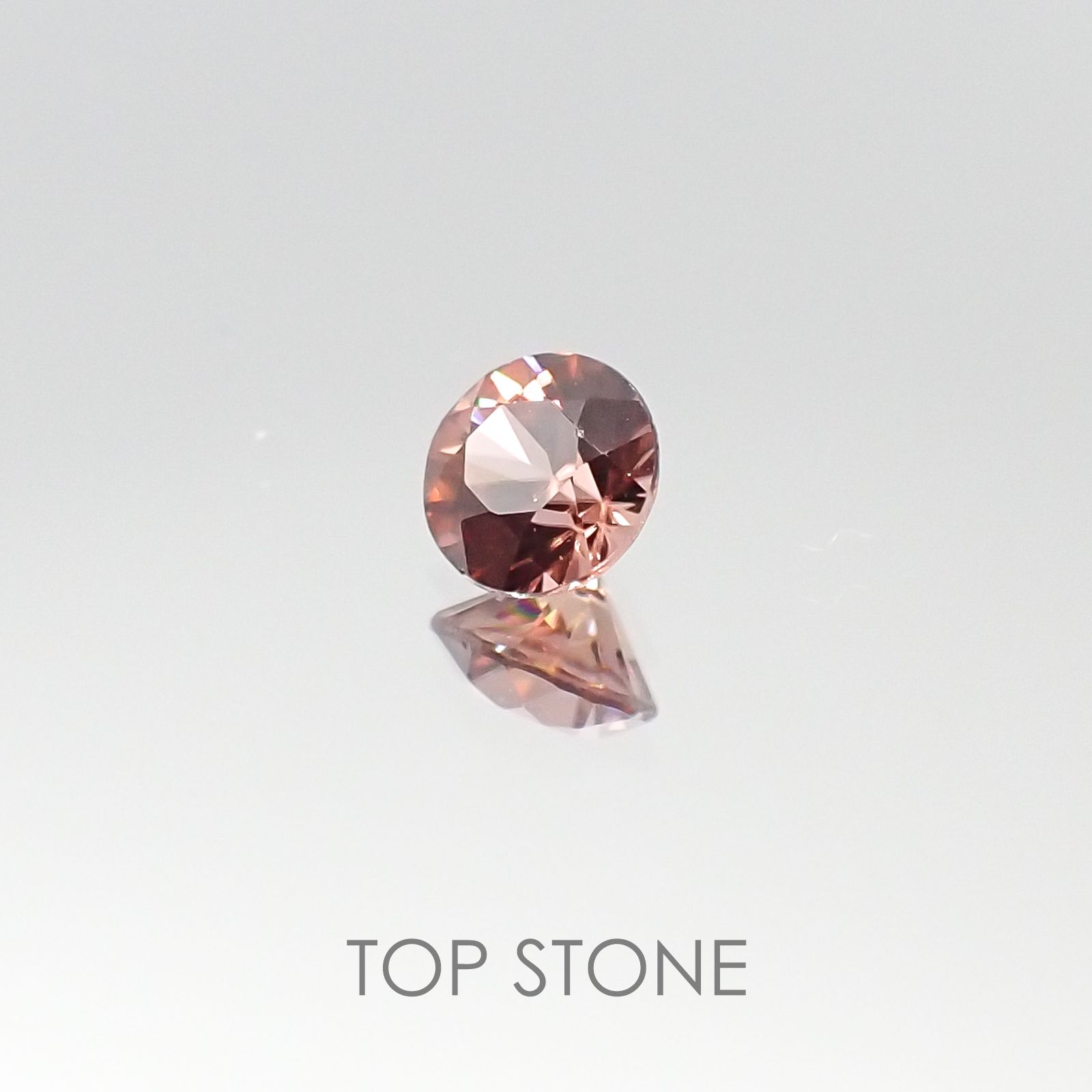 マラヤガーネット タンザニア産 ルース 0.38ct[20095331]4×4mm前後