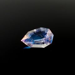 ◇カスタムカット◇レインボームーンストーン マダガスカル産 1.85ct[230923432]11.3x7.4mm前後