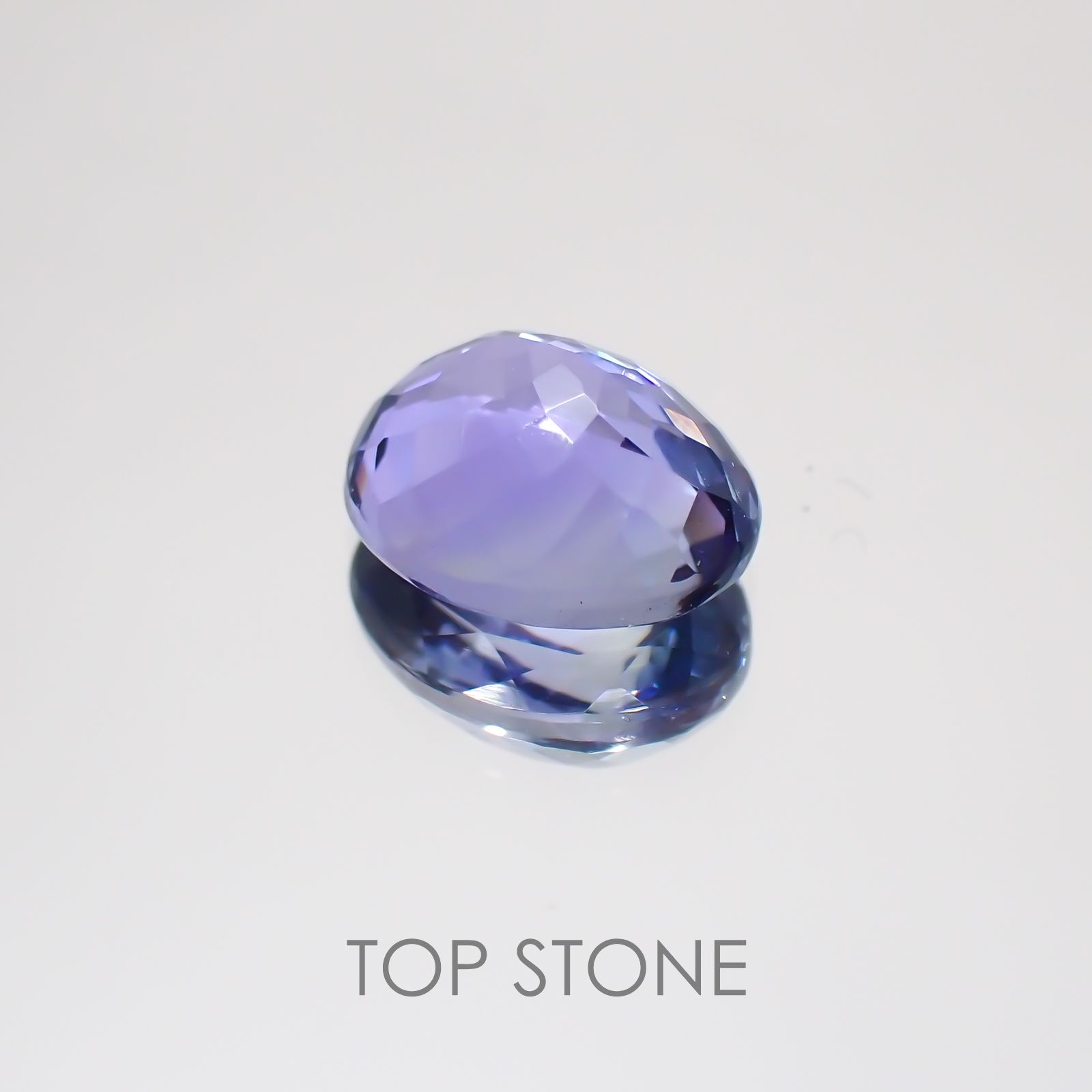 パーティーカラータンザナイト(ゾイサイト) タンザニア産 ルース 1.94ct[21019453]8.5×7mm前後