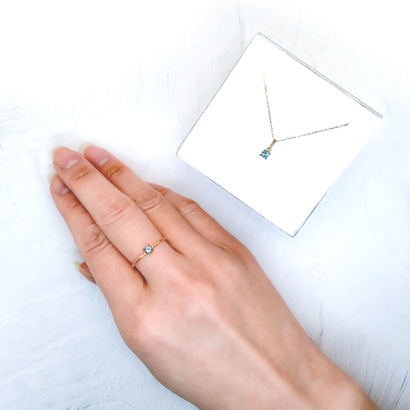 ◇ペアセット◇サンタマリアアクアマリン(宝石名アクアマリン)ブラジル産 識別済 0.25ct(2pcs合計) / 3.2x3.2mm前後 [260231763]