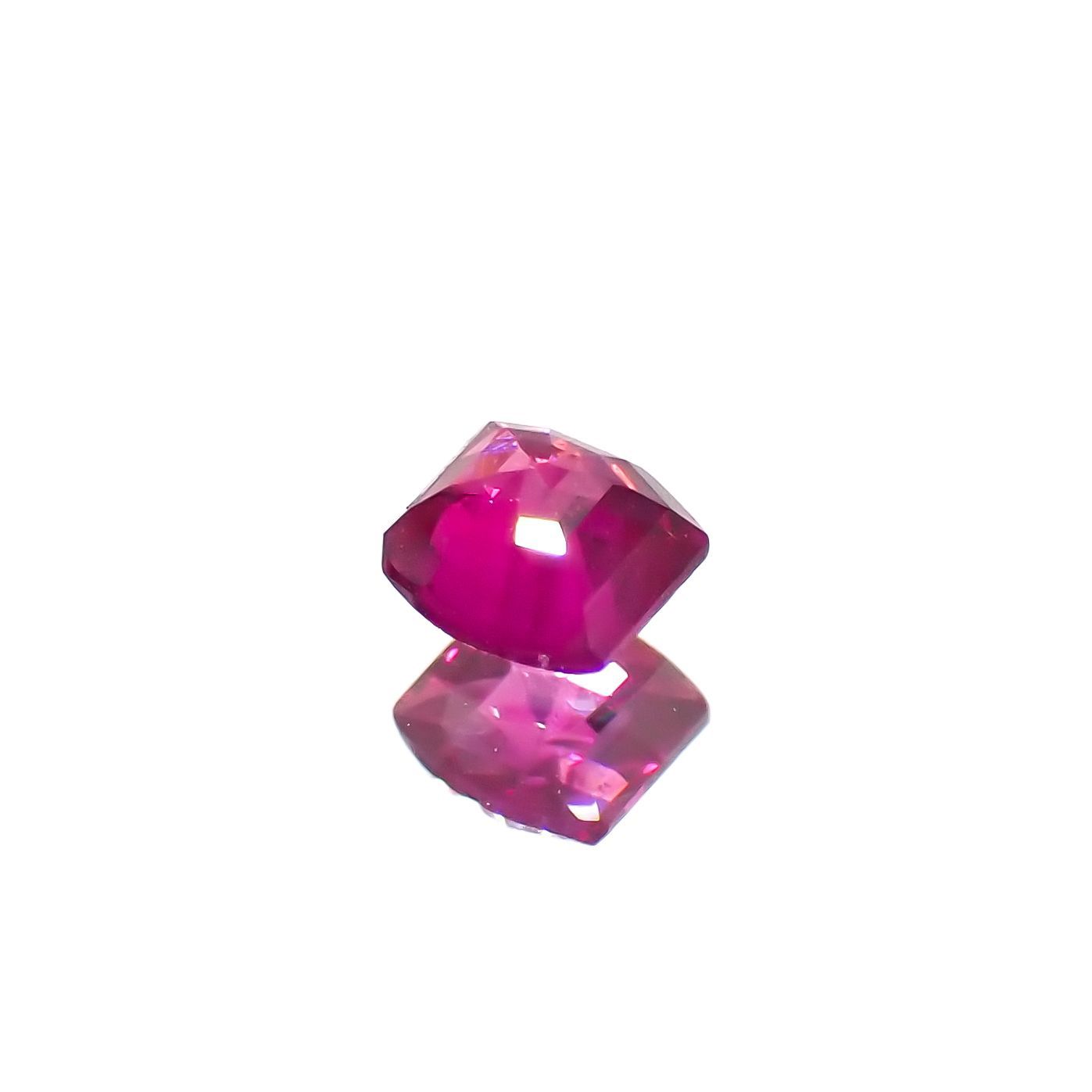 ルビー モザンビーク/ビルマ産 0.17ct [220616197]3x2.8mm前後