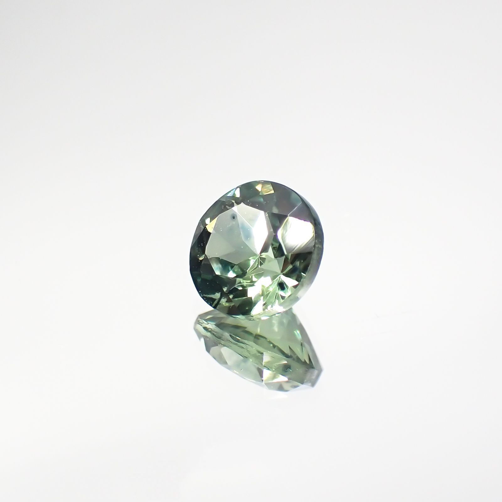 モンタナサファイア(宝石名サファイア) アメリカ・モンタナ州産 0.76ct 識別済[210712110]5.1×5.1mm前後