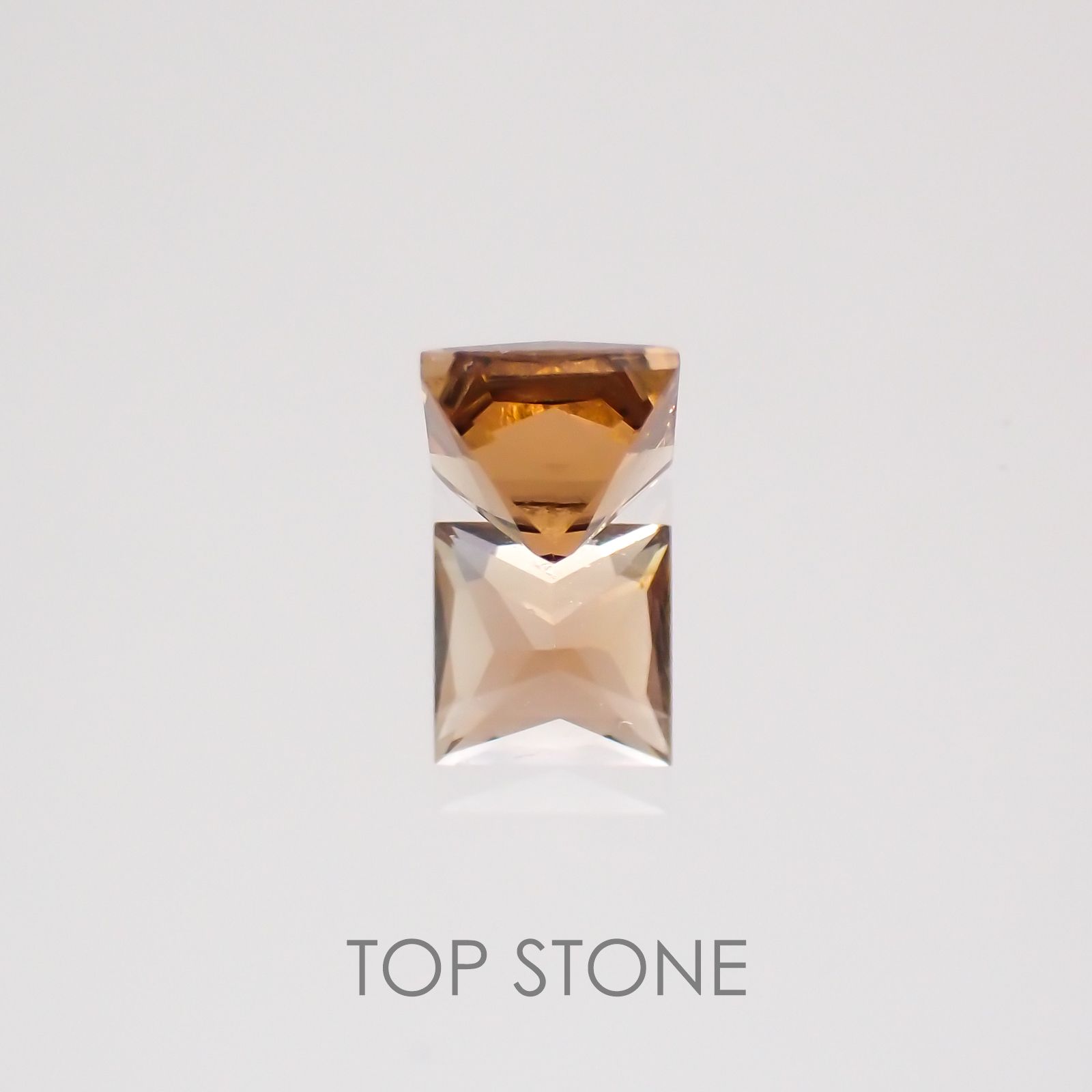 ◇プリンセスカット◇オレンジトルマリン(宝石名トルマリン) ブラジル産 0.44ct 識別済[21018903]4×4mm前後