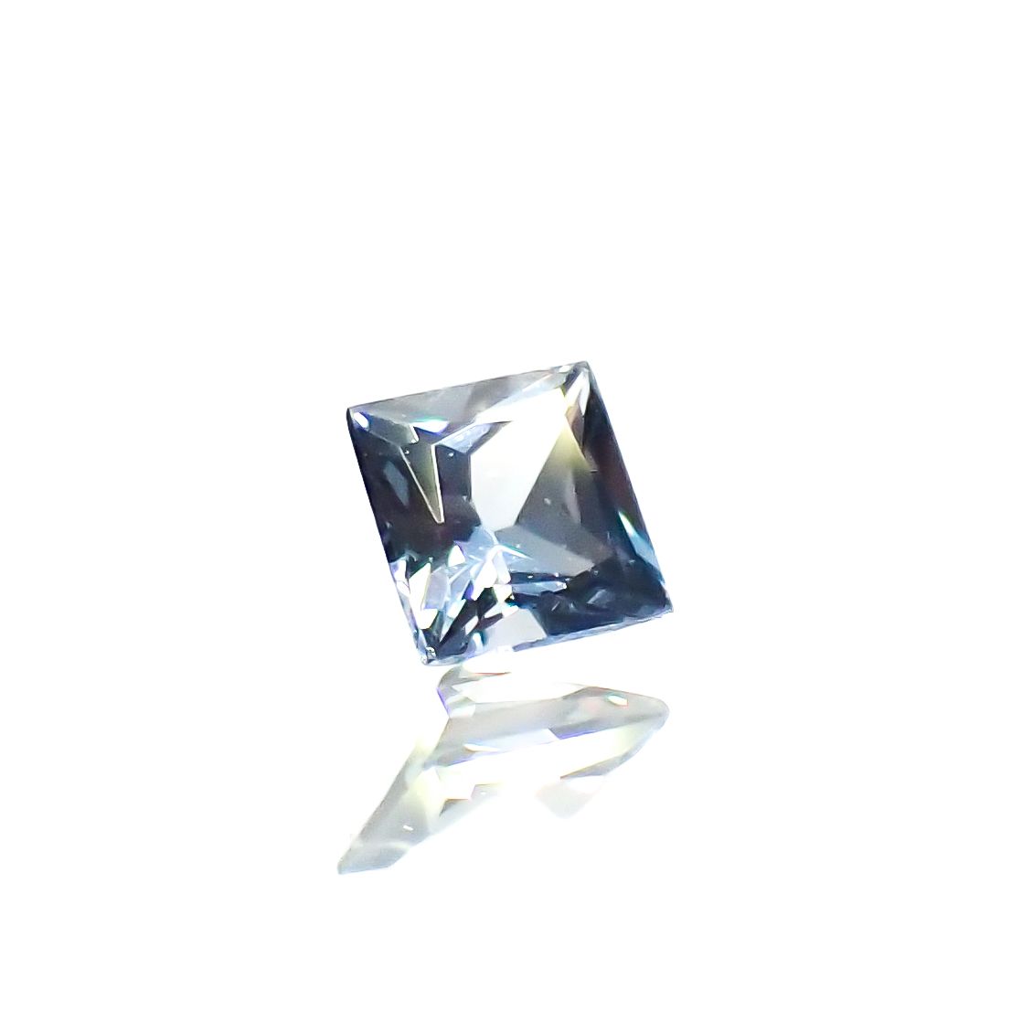 ◇プリンセスカット◇カラーチェンジガーネット アレキタイプ マダガスカル・ベキリー産 0.086ct[230522183]2.5x2.4mm前後