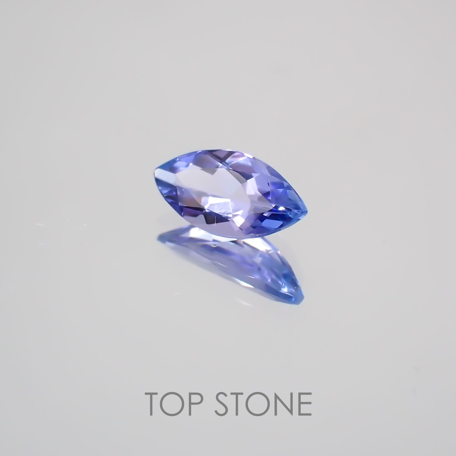 タンザナイト(宝石名タンザナイト) タンザニア産 0.47ct 識別済[210210063]7.6×3.7mm前後