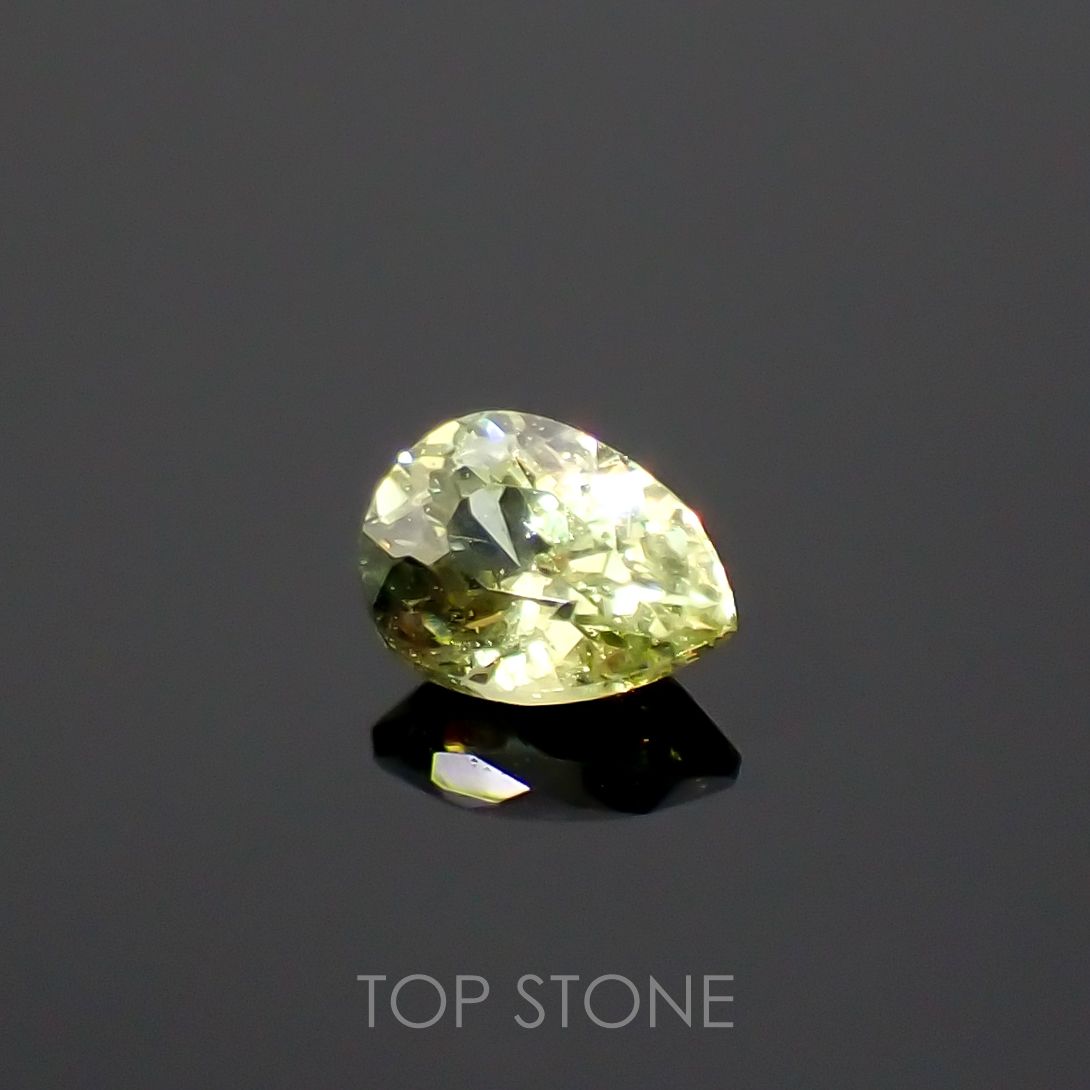 デマントイドガーネット ナミビア産 ルース 0.19ct[210812784]3.9×2.8mm前後