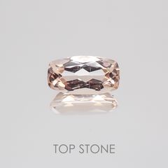 モルガナイト ナイジェリア産 ルース 1.25ct[21019098]9.4×5mm前後