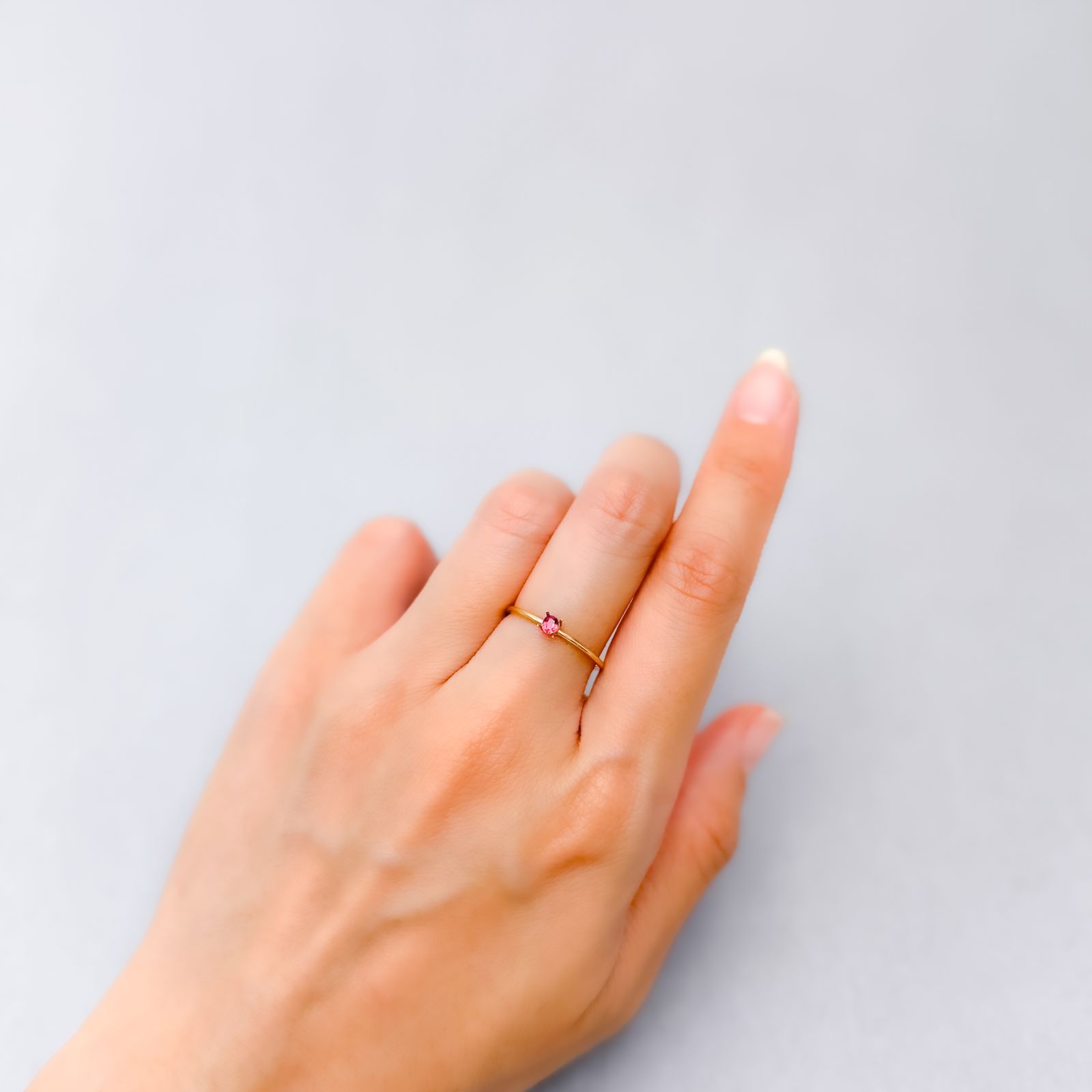 ルビー ビルマ/モザンビーク産 0.10ct [250630509]3x2.5mm前後