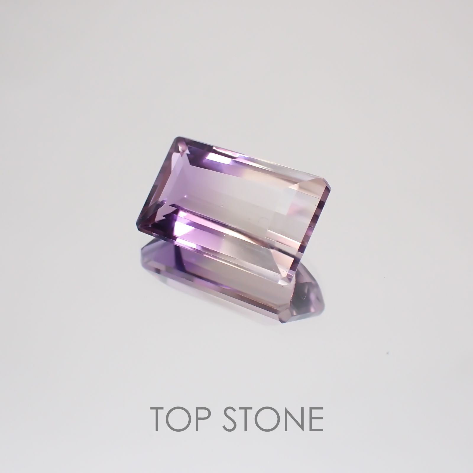 アワーグラスアメジスト モロッコ産 ルース 4.33ct[21018582]13×7.8mm前後