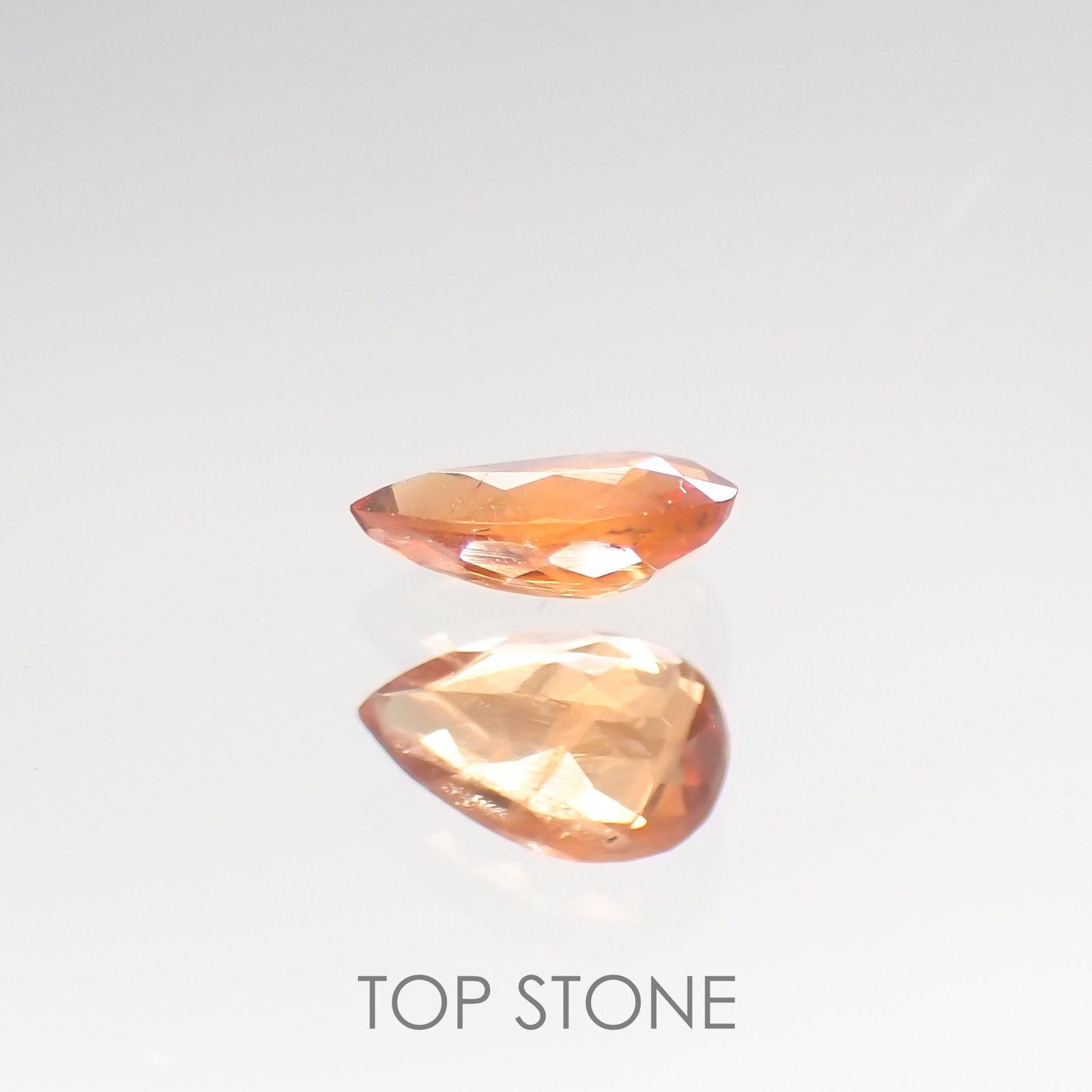 トリプライト(宝石名トリプライト) ブラジル産 0.22ct 識別済[210812517]5×3.2mm前後