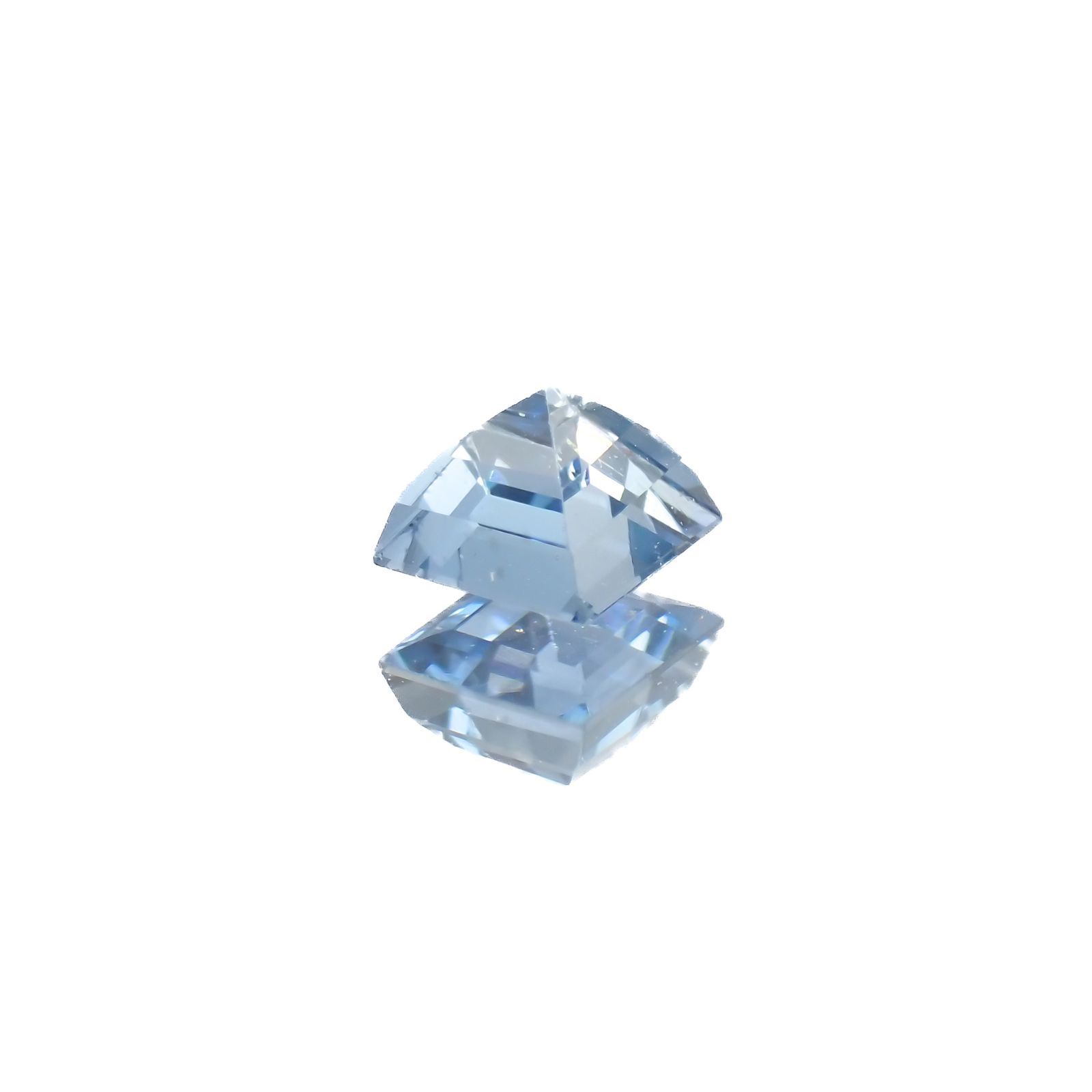 サンタマリアアクアマリン ブラジル産 0.24ct[220918070]3.5x3.4mm前後