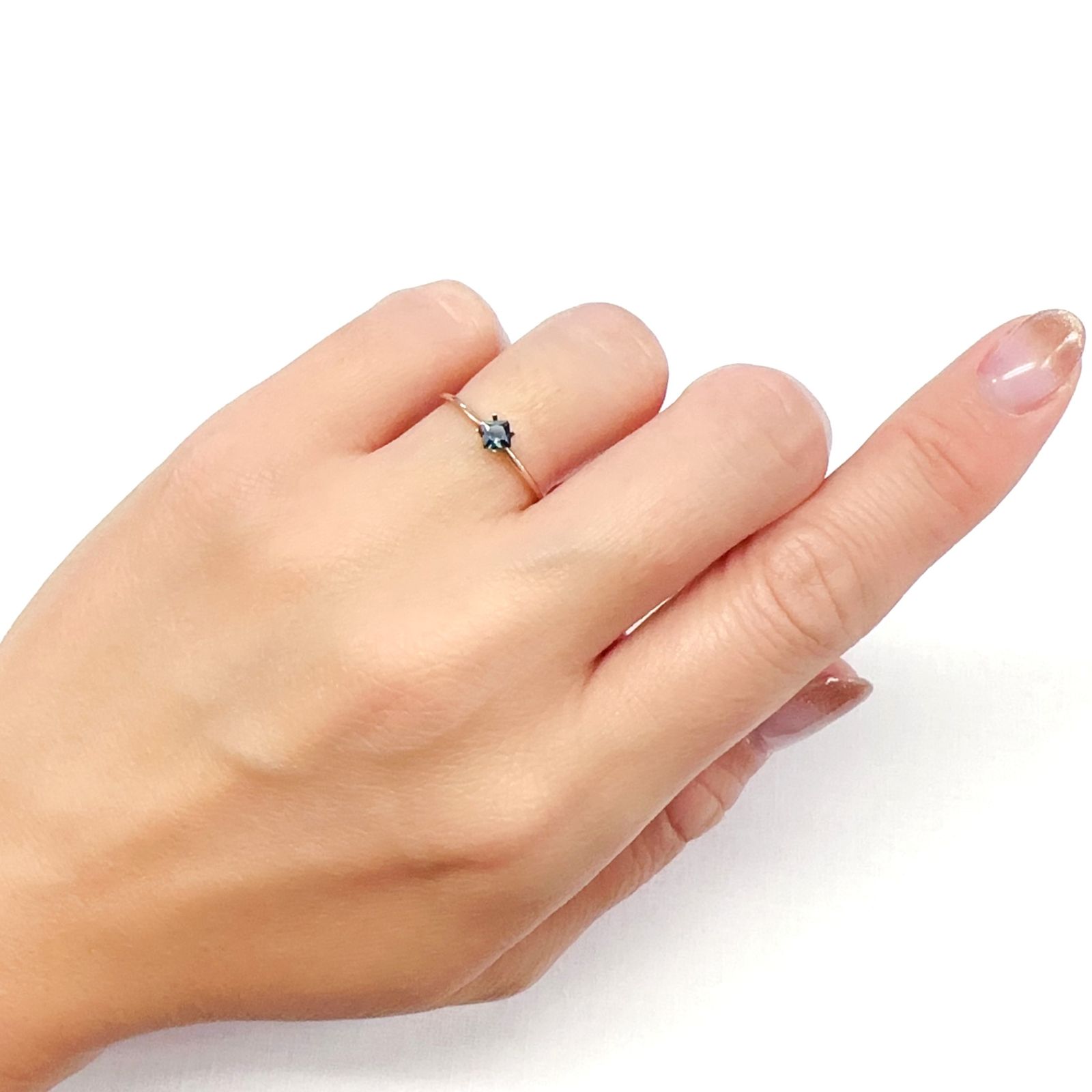 ◇プリンセスカット◇インディゴライト ブラジル産 0.13ct[230923520]3x3mm前後
