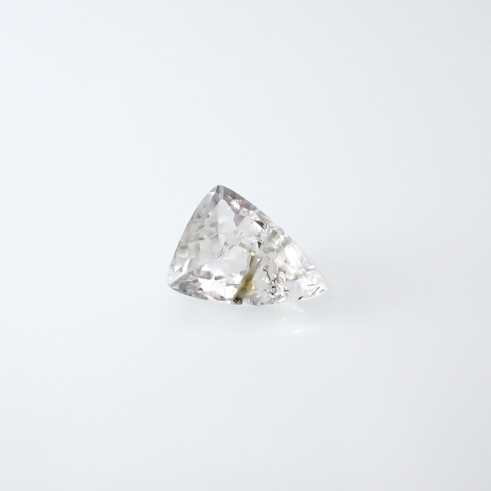 アパタイトイントパーズ(宝石名アパタイト イン トパーズ)ブラジル産 12.29ct 識別済[240225928]17.2x12.7mm前後