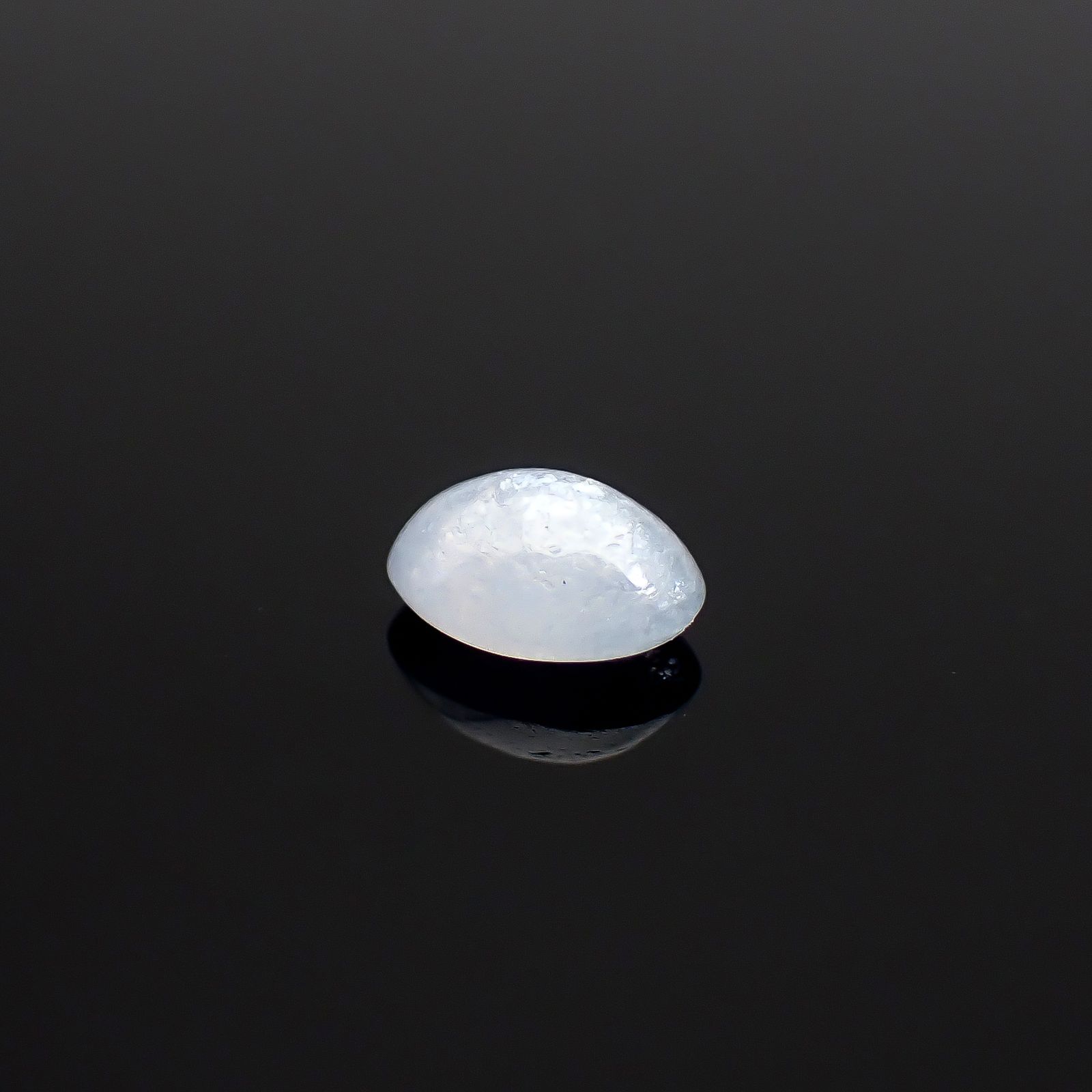 ジルコンキャッツアイ ビルマ産 0.51ct / 5x3.8mm前後 [260832883]