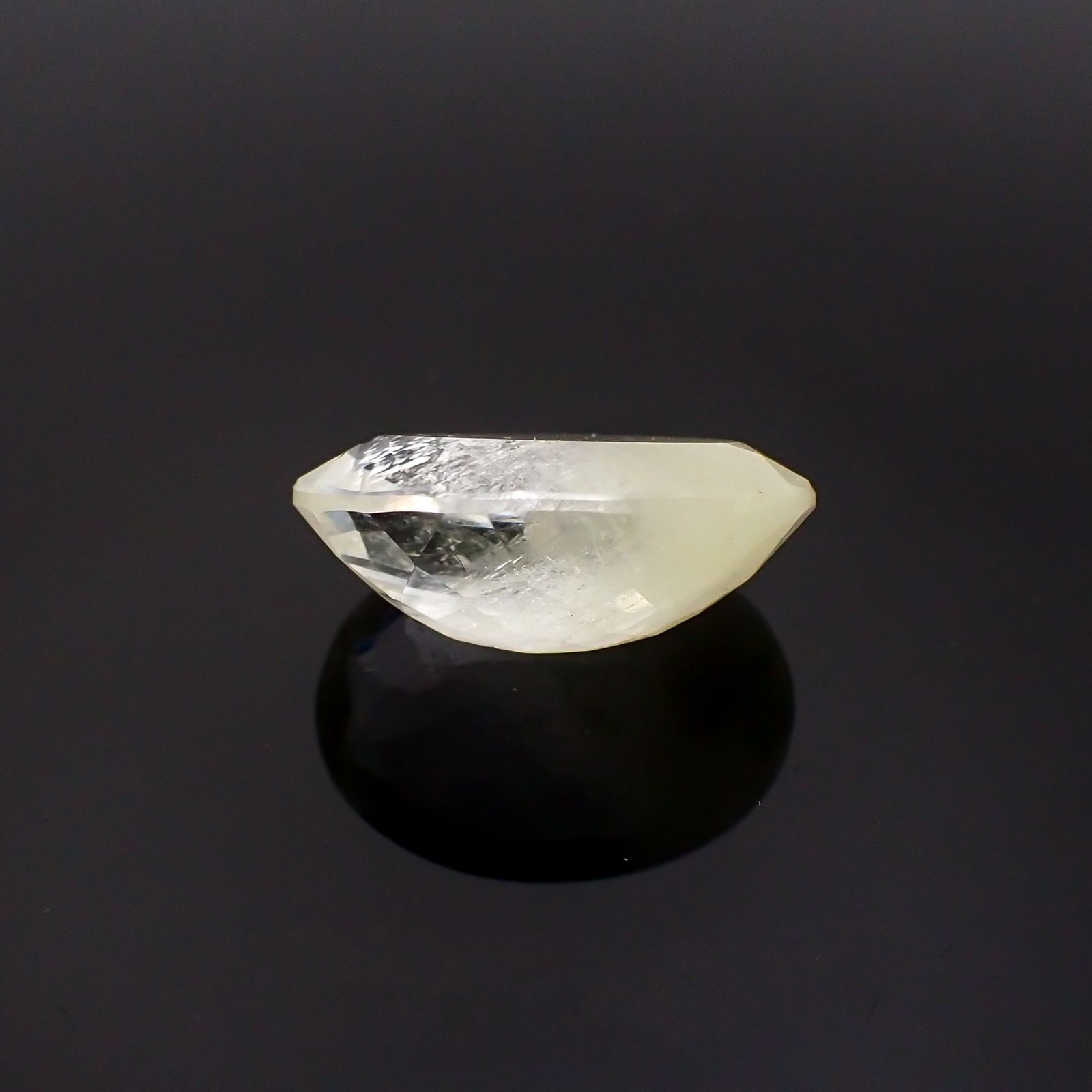サルファーインクォーツ ブラジル産 8.55ct[231124310]16.7x12.4mm前後