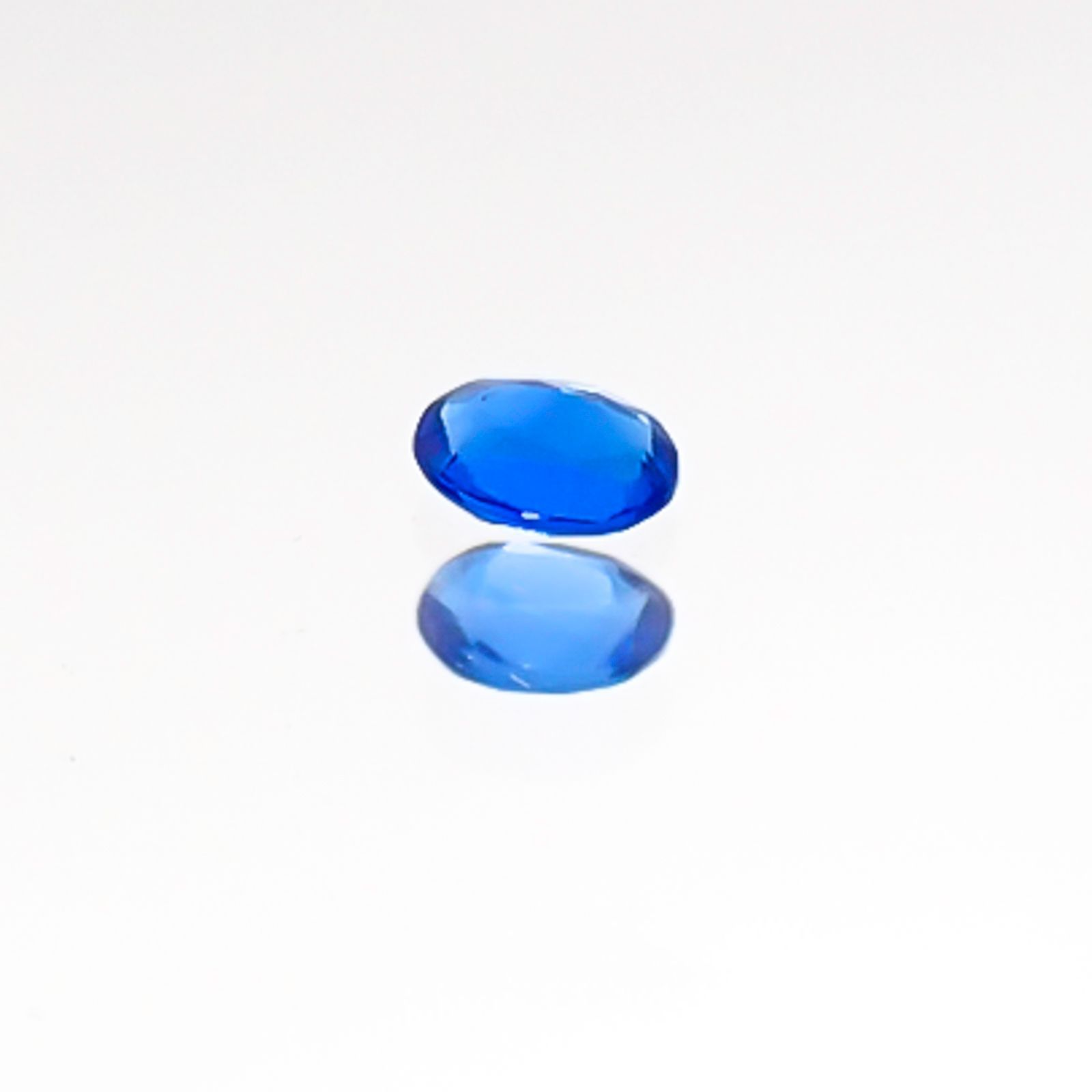 アウイナイト ドイツ産 ルース 0.03ct[20106498]2.4×1.8mm前後