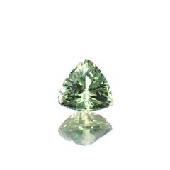 アレキサンドライト(宝石名アレキサンドライト)マダガスカル産 0.25ct 識別済[230522054]3.8x3.8mm前後