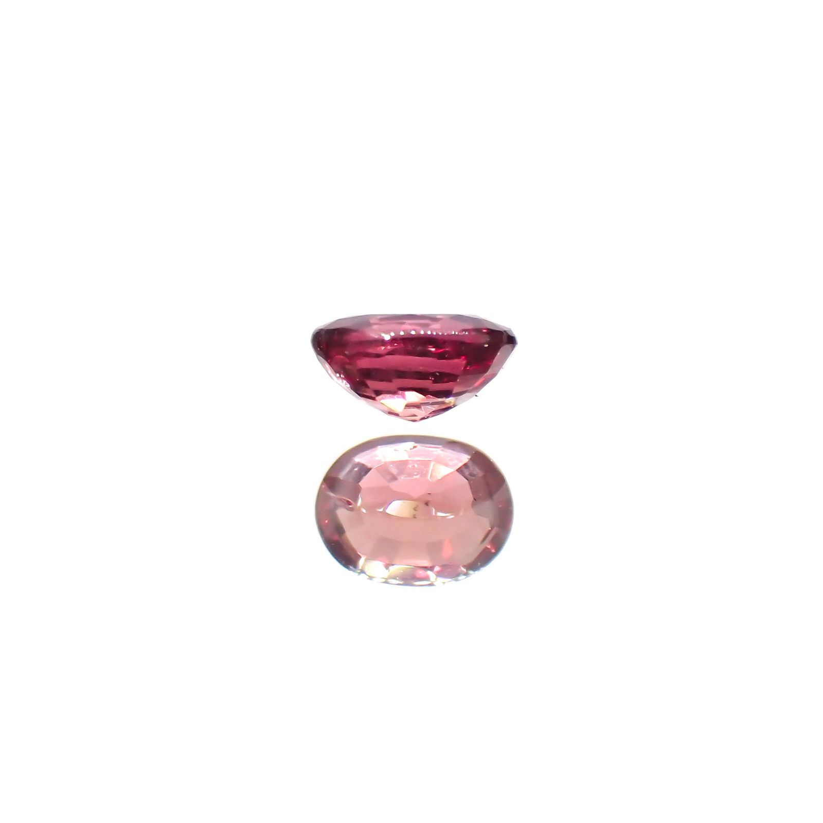 ルビー(宝石名ルビー)タンザニア産 0.24ct 識別済[220115041]4x3mm前後