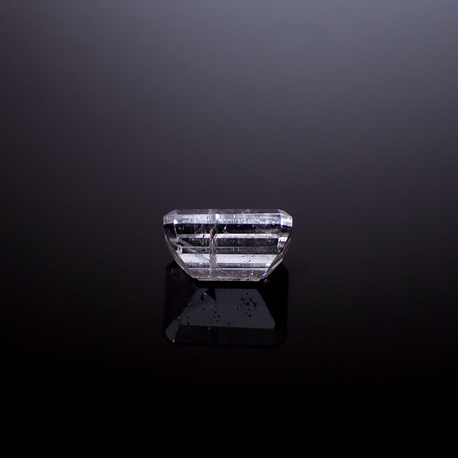 ティンカーベルクォーツ ブラジル産 2.32ct / 9.2x6.6mm前後 [260932865]