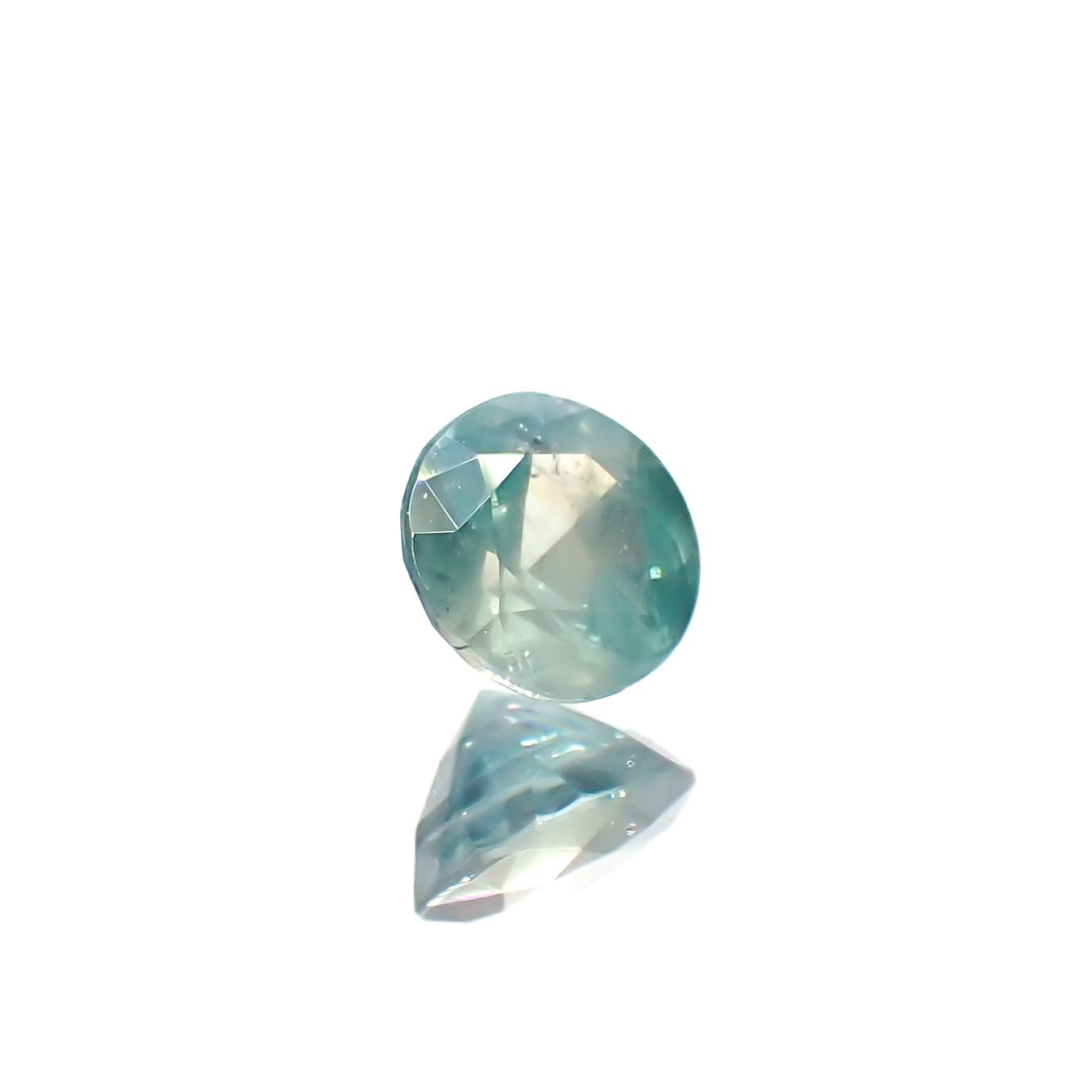 シルキーアレキサンドライト ブラジル・ミナスジェライス州ヘマチタ鉱山産 0.28ct[240929055]3.8x3.8mm前後