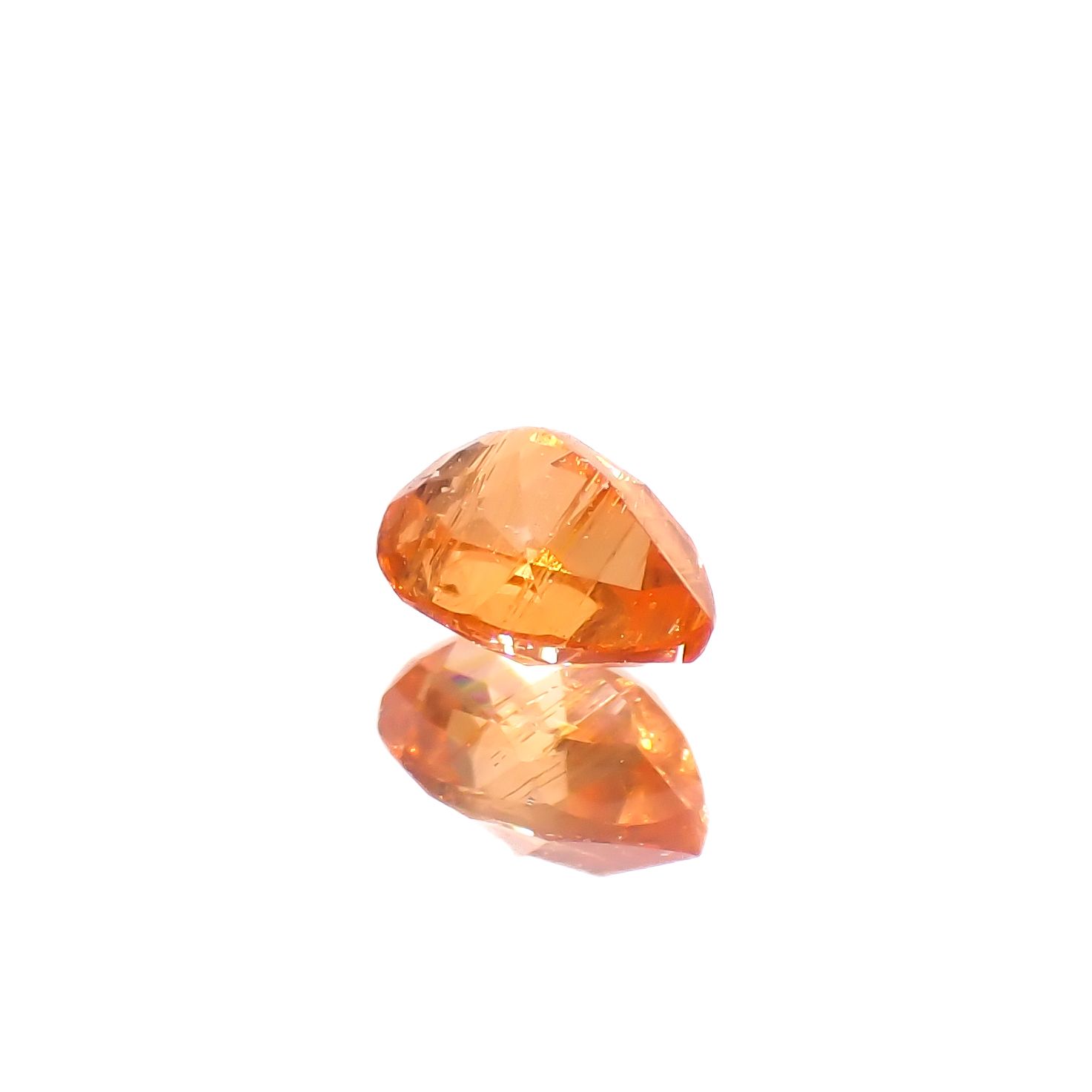 マンダリンガーネット マダガスカル産 0.26ct[240628218]4.3x3mm前後