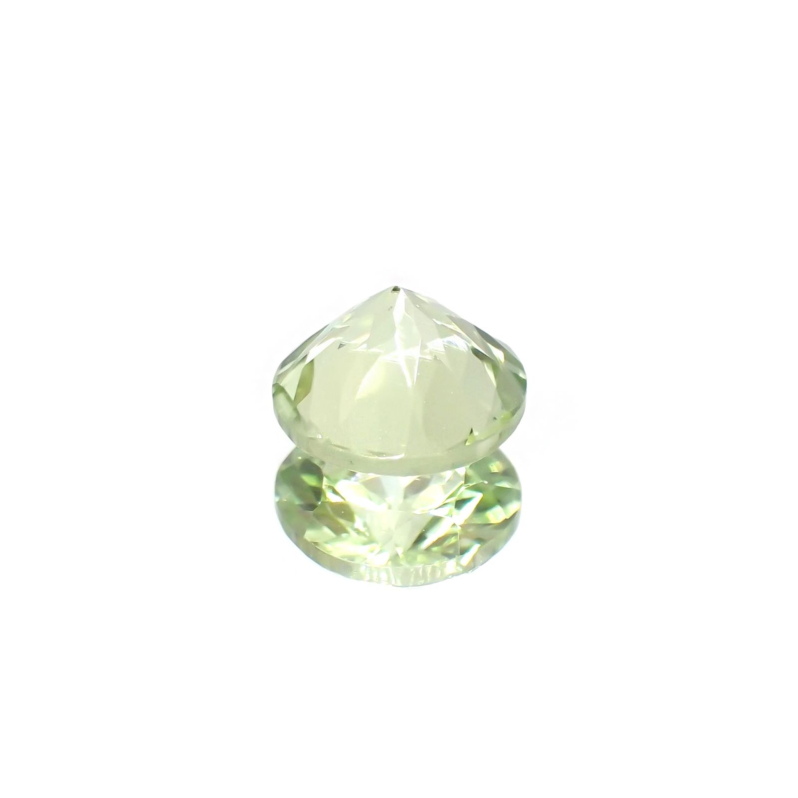 ペリドット(宝石名ペリドット) パキスタン産 識別済 1.04ct / 6.4x6.4mm前後 [210813073]