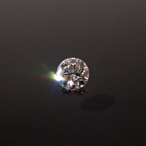 ダイヤモンド SI1-VS ハート&キューピッド 0.043ct / 2.2x2.2mm前後 [251031193]