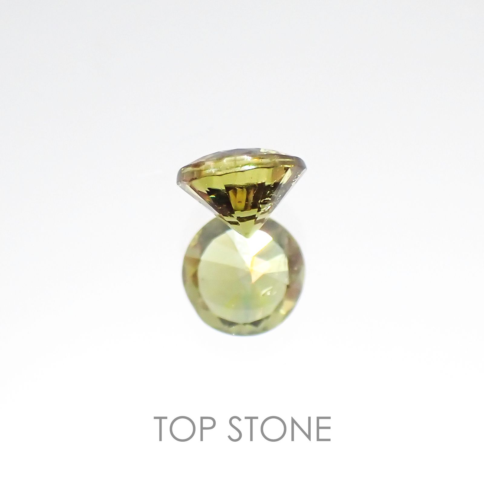 アンドラダイトガーネット ナミビア産 ルース 0.286ct[20096322]3.9×3.9mm前後