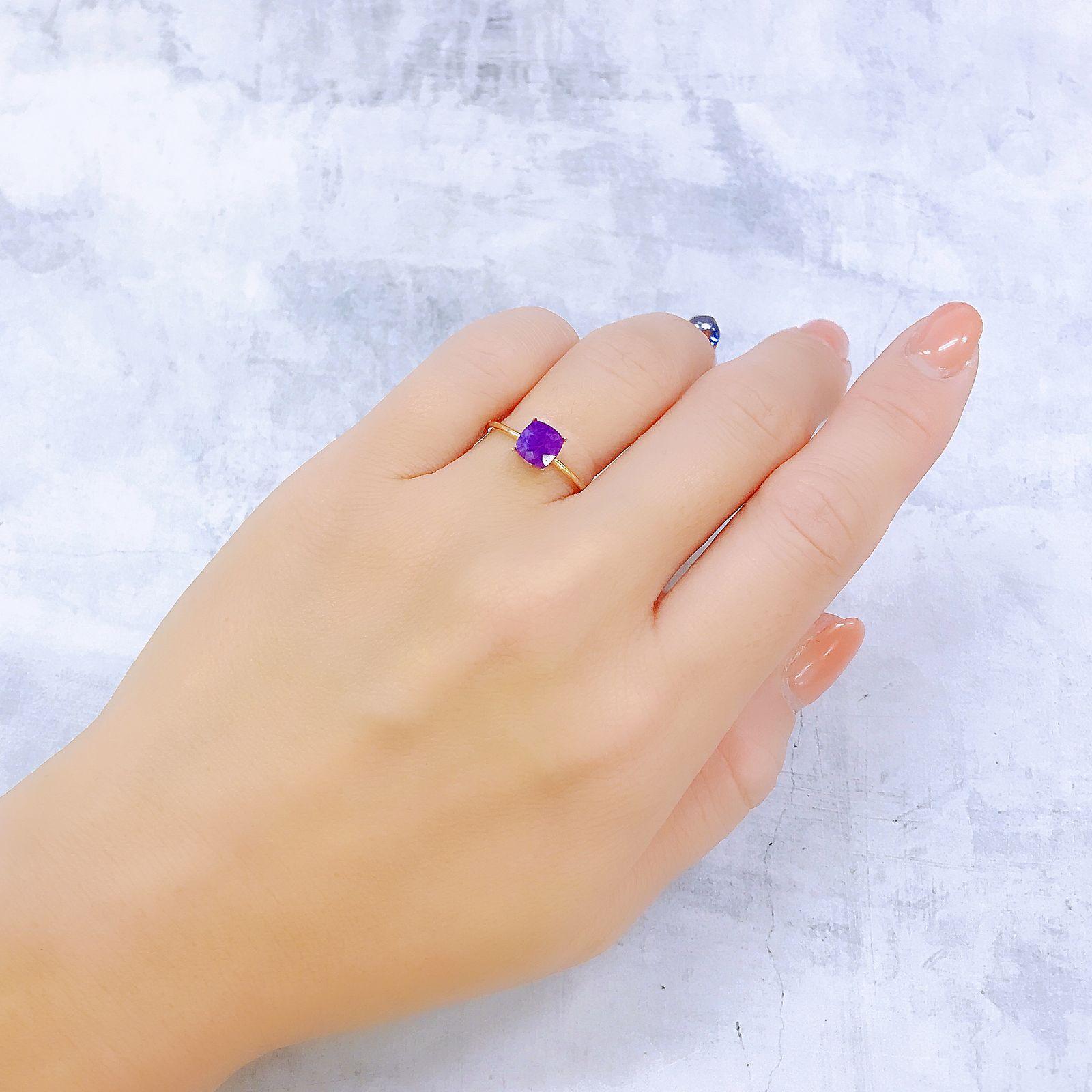 スギライト 南アフリカ産 0.88ct[220917607]6x5.9mm前後