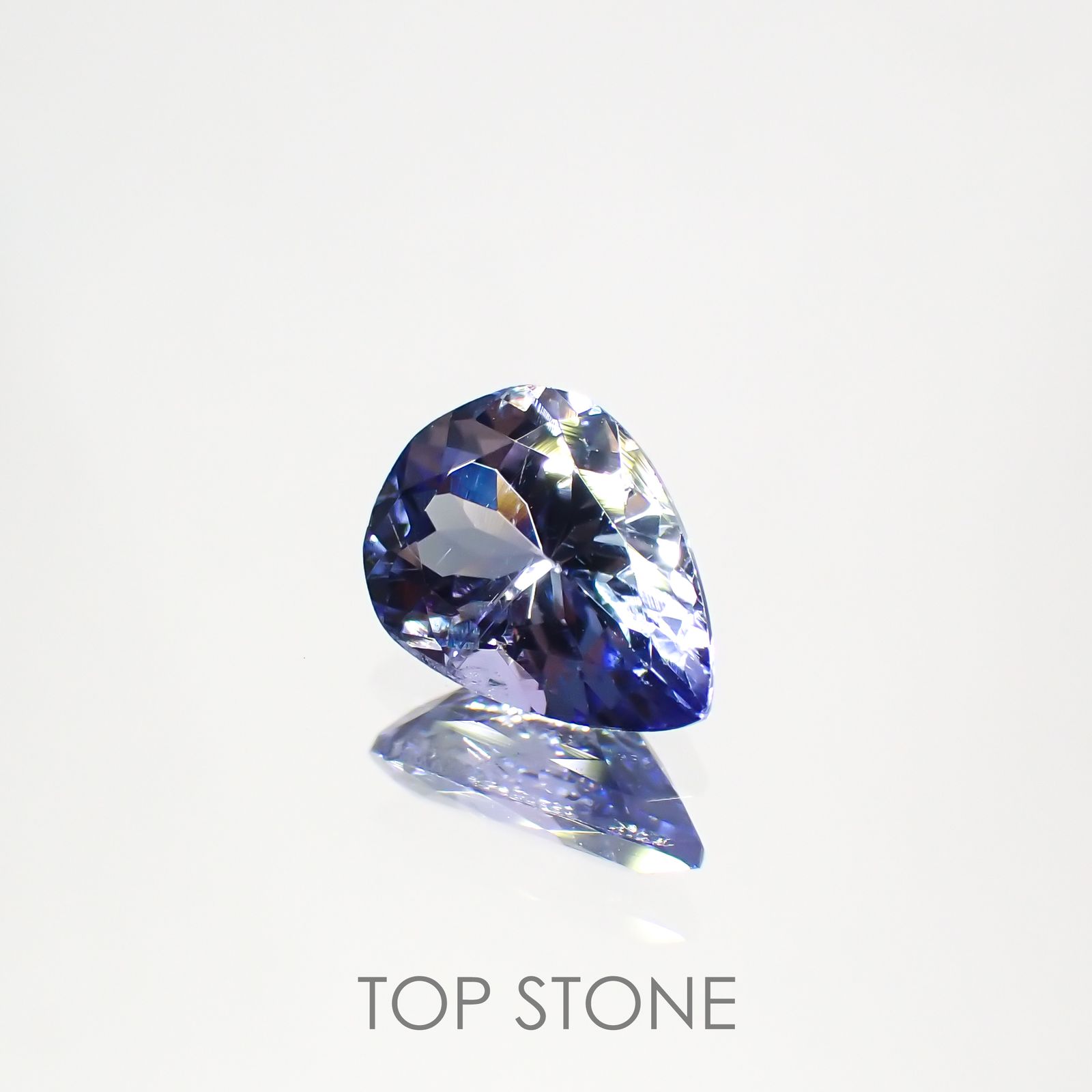 バイカラータンザナイト(ゾイサイト) タンザニア産 ルース 0.95ct[210812660]7.8×5.8mm前後