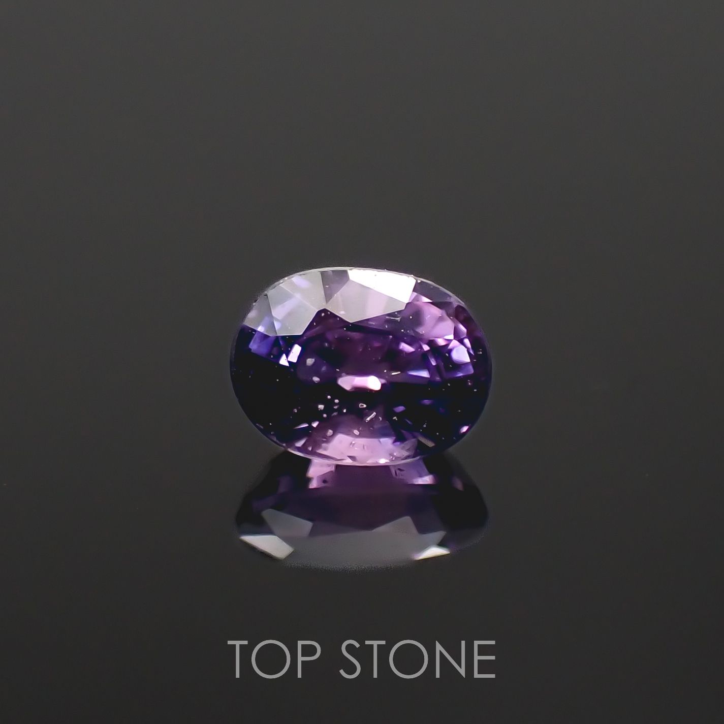 バイカラーサファイア(宝石名サファイア)マダガスカル/タンザニア産 0.28ct 識別済[230320907]4x3mm前後