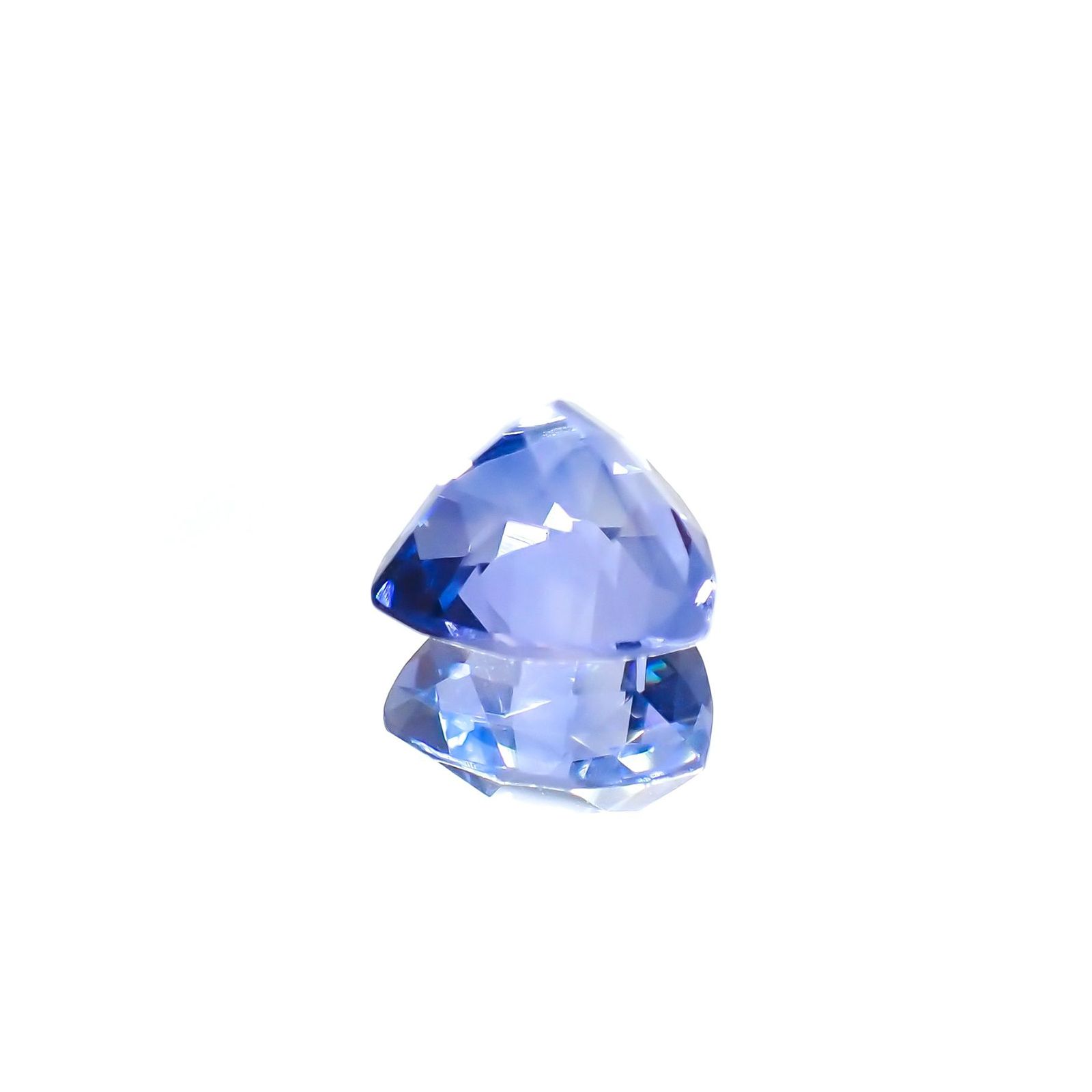 <ランダムセレクト1個販売> カラーチェンジフローライト トリリアントカット ブラジル産 2.10ct前後 / 8.1x8.1mm前後 [210913380]
