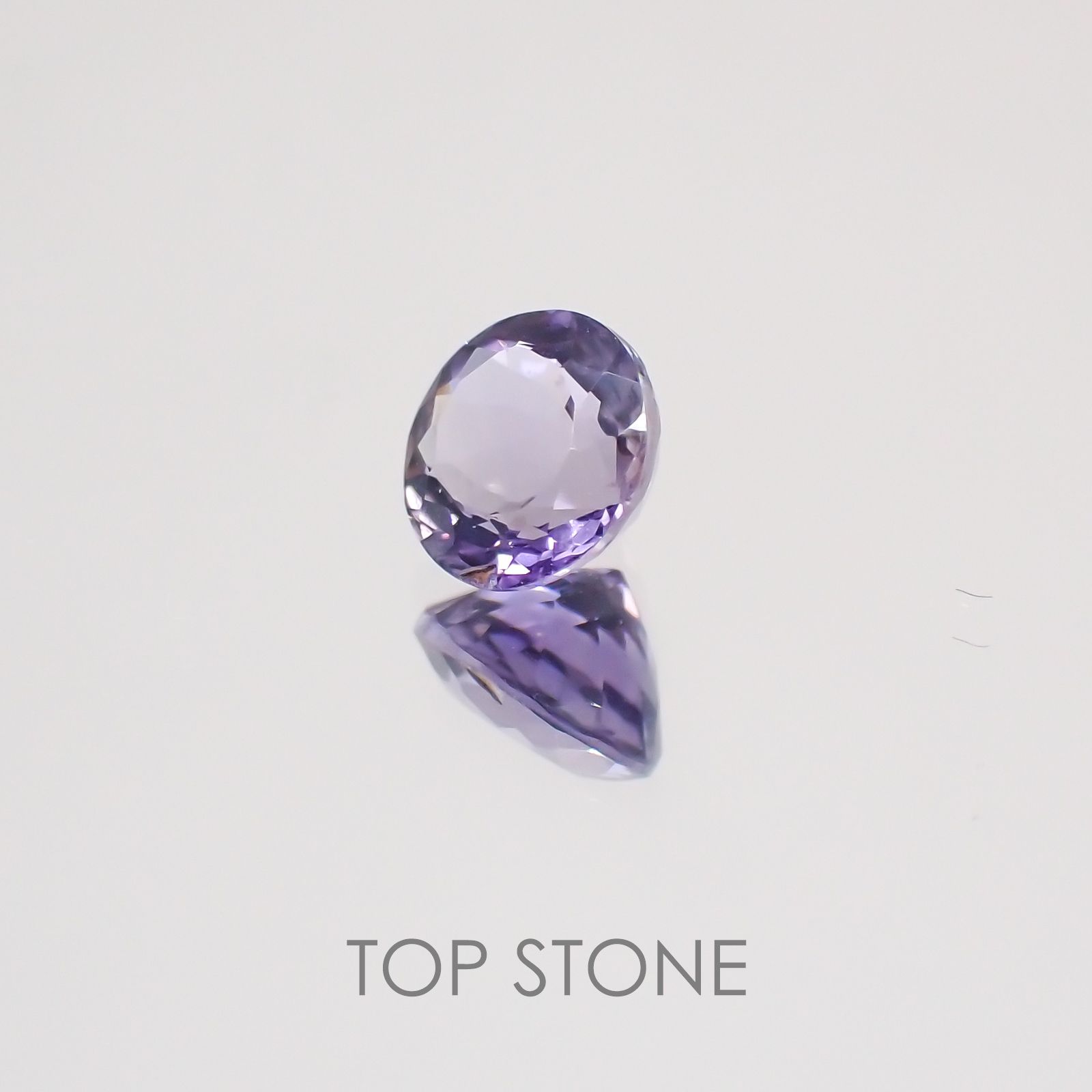 パープルスキャポライト(マリアライト) タンザニア産 ルース 0.47ct[21028761]4.9×4.9mm前後