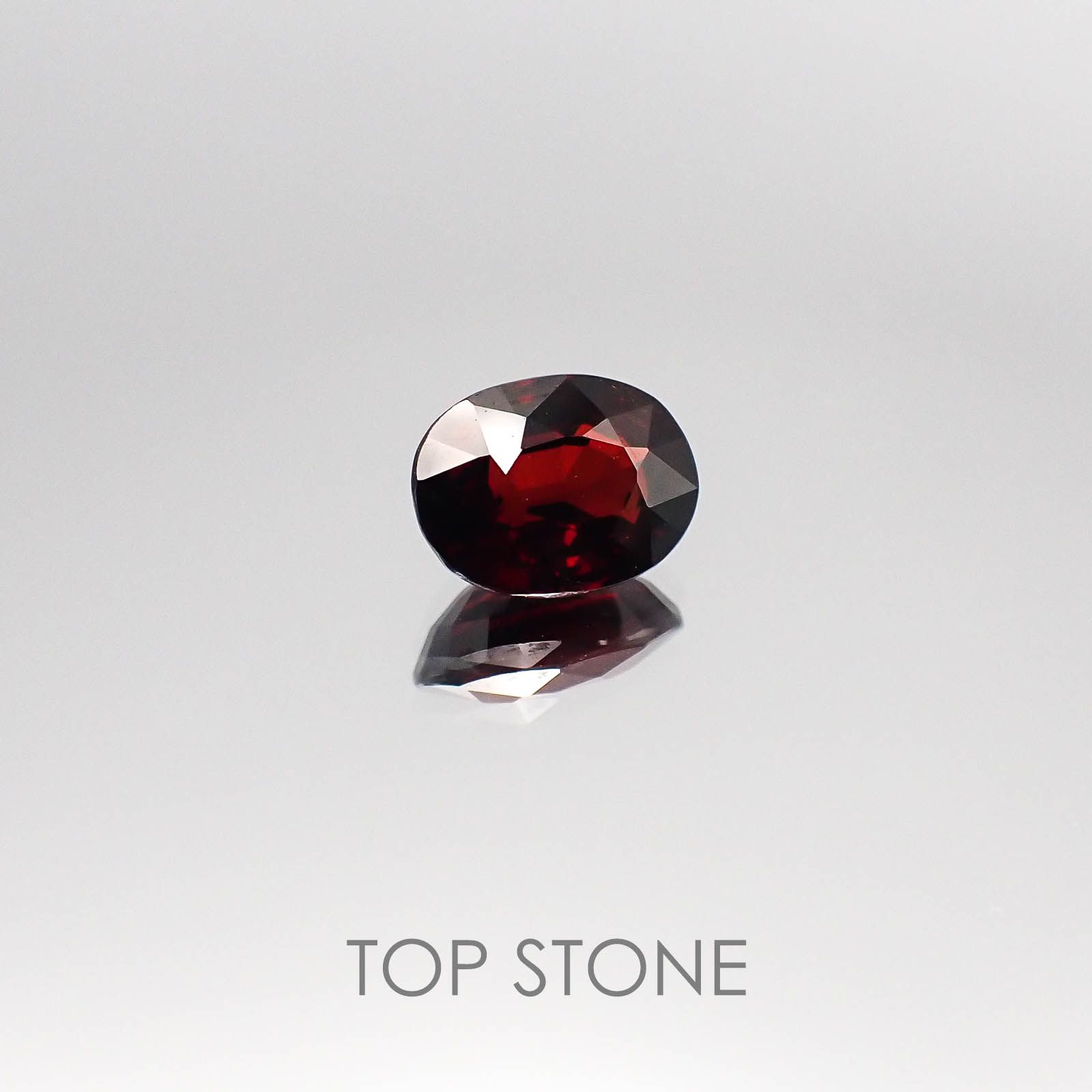 スペサルティンアルマンディンガーネット(宝石名スペサルティン アルマンディン・ガーネット) マダガスカル産 2.12ct 識別済[20073695]8.4×6.4mm前後