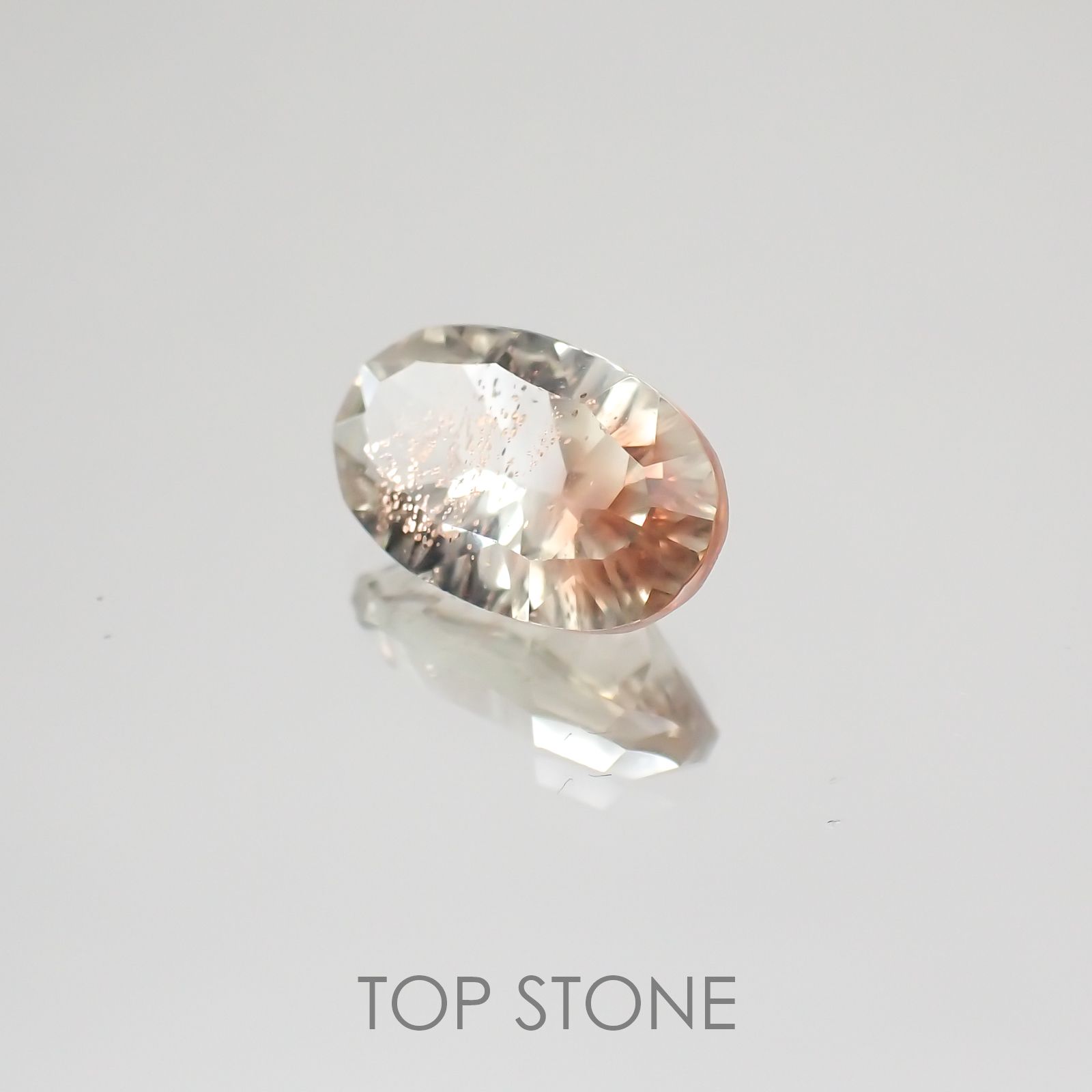 ◇コンケーブカット◇オレゴンサンストーン アメリカ産 ルース 1.25ct[210410420]9.3×5.9mm前後