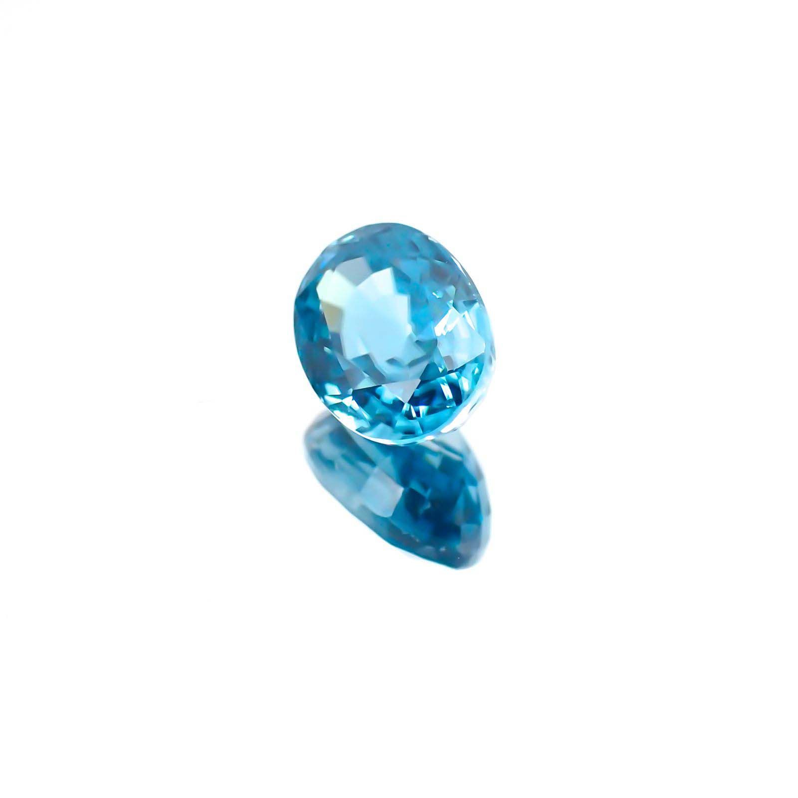 ブルージルコン(宝石名ジルコン)カンボジア産 2.14ct 識別済[231124187]7.9x5.9mm前後