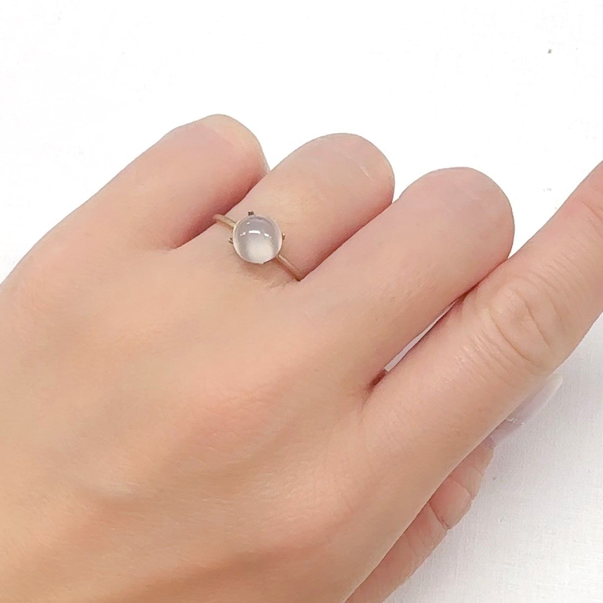 ムーンストーンキャッツアイ インド産 1.60ct[240527744]7x7mm前後