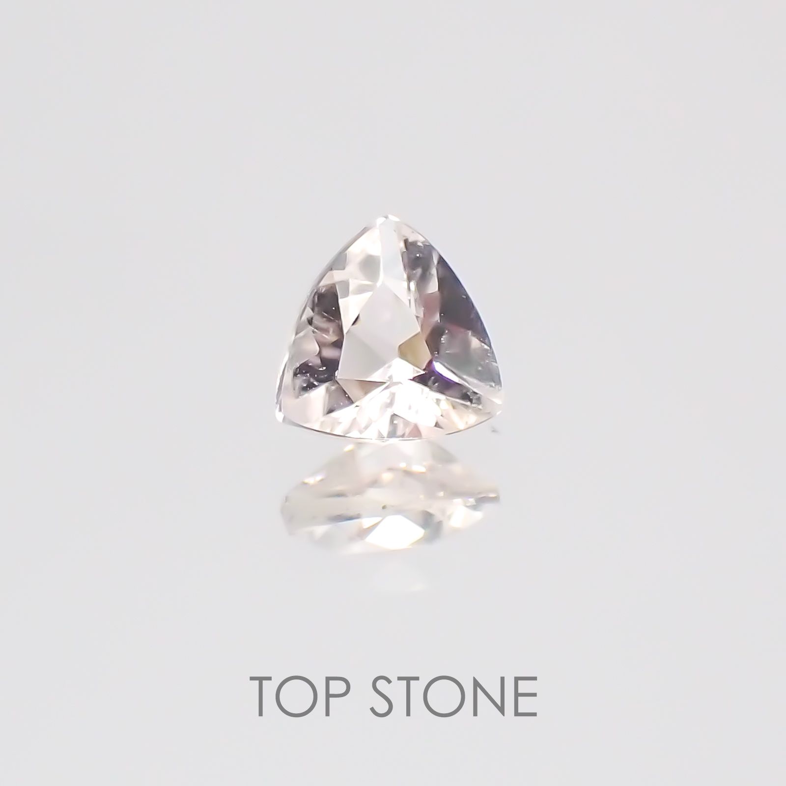 モルガナイト(宝石名モルガナイト) ナイジェリア産 0.22ct 識別済[20128571]4.1×4.3mm前後